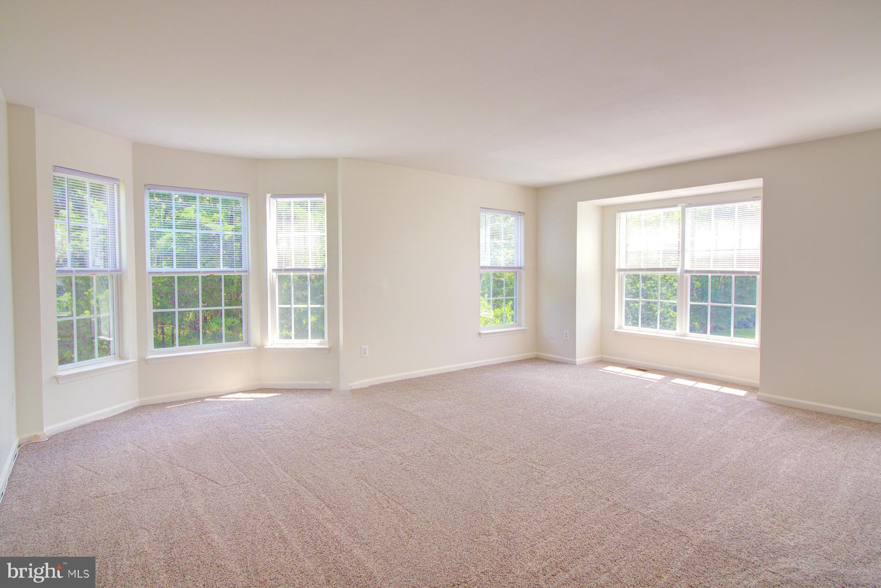 HUPPS RIDGE - Residential