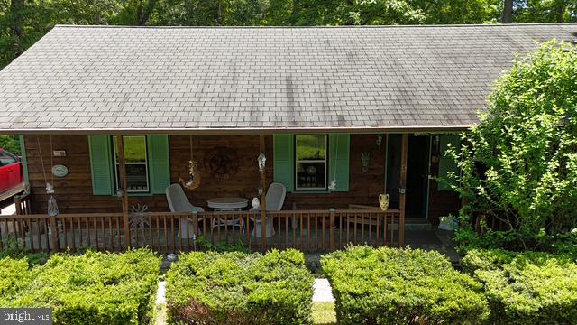 9 RUBY DRIVE