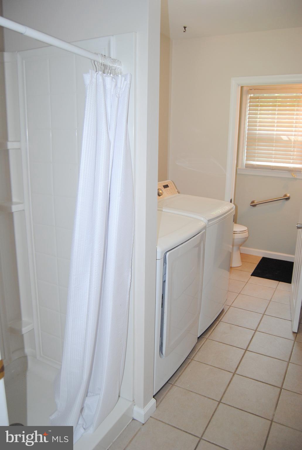 WOODLYN WEST - Residential