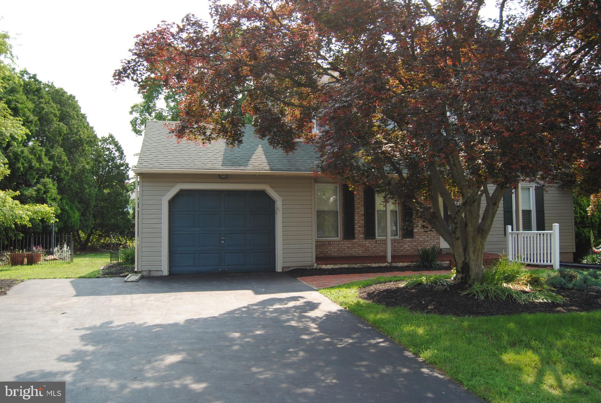 WOODLYN WEST - Residential