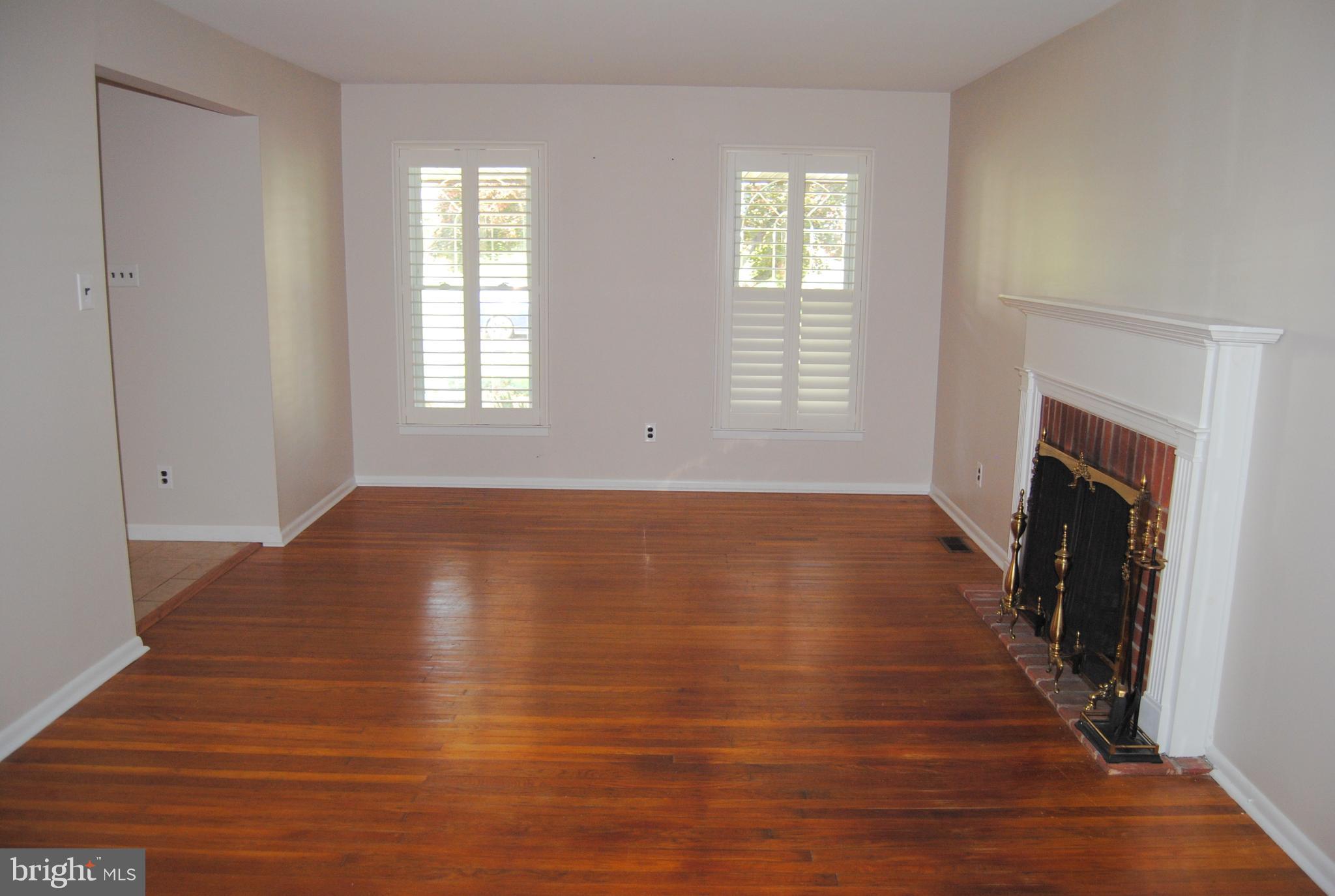 WOODLYN WEST - Residential
