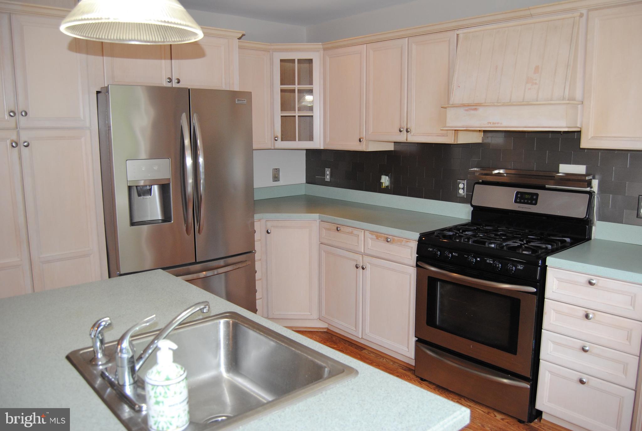 WOODLYN WEST - Residential