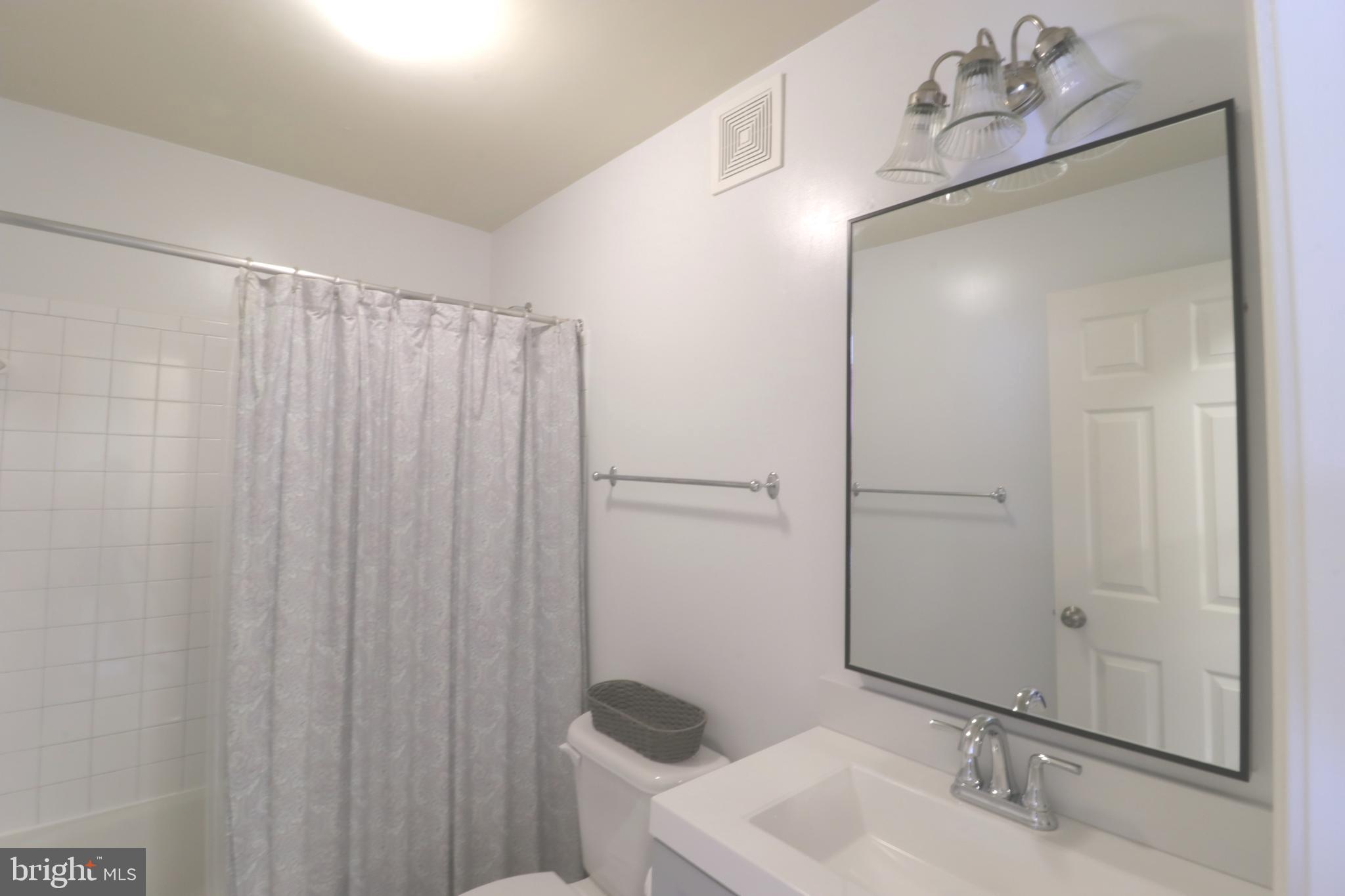 WINDY HILL AT LINCOLNIA - Residential Lease