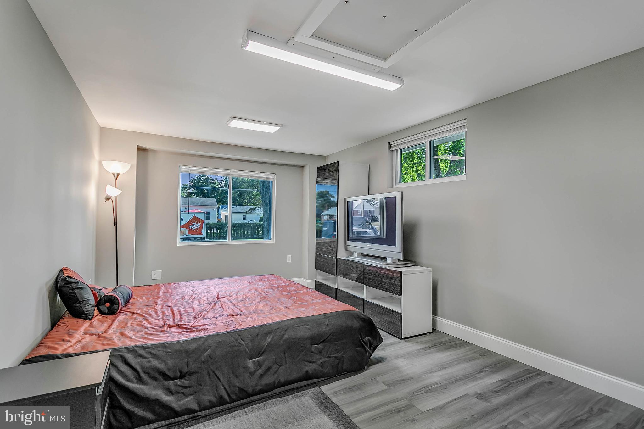 SPRINGFIELD - Residential