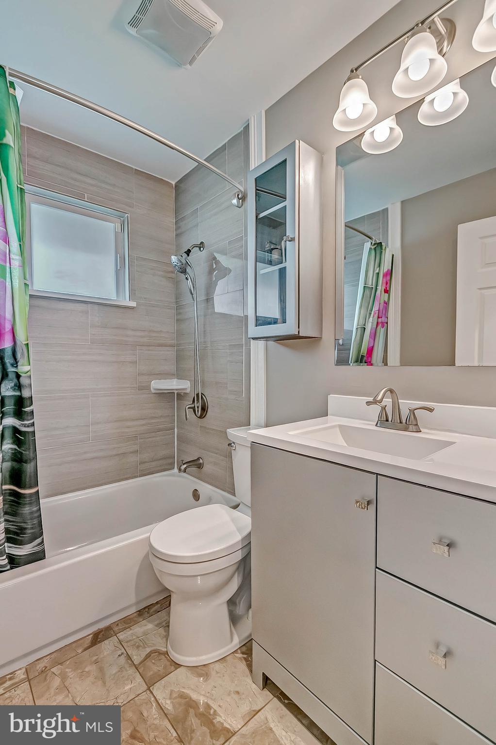 SPRINGFIELD - Residential