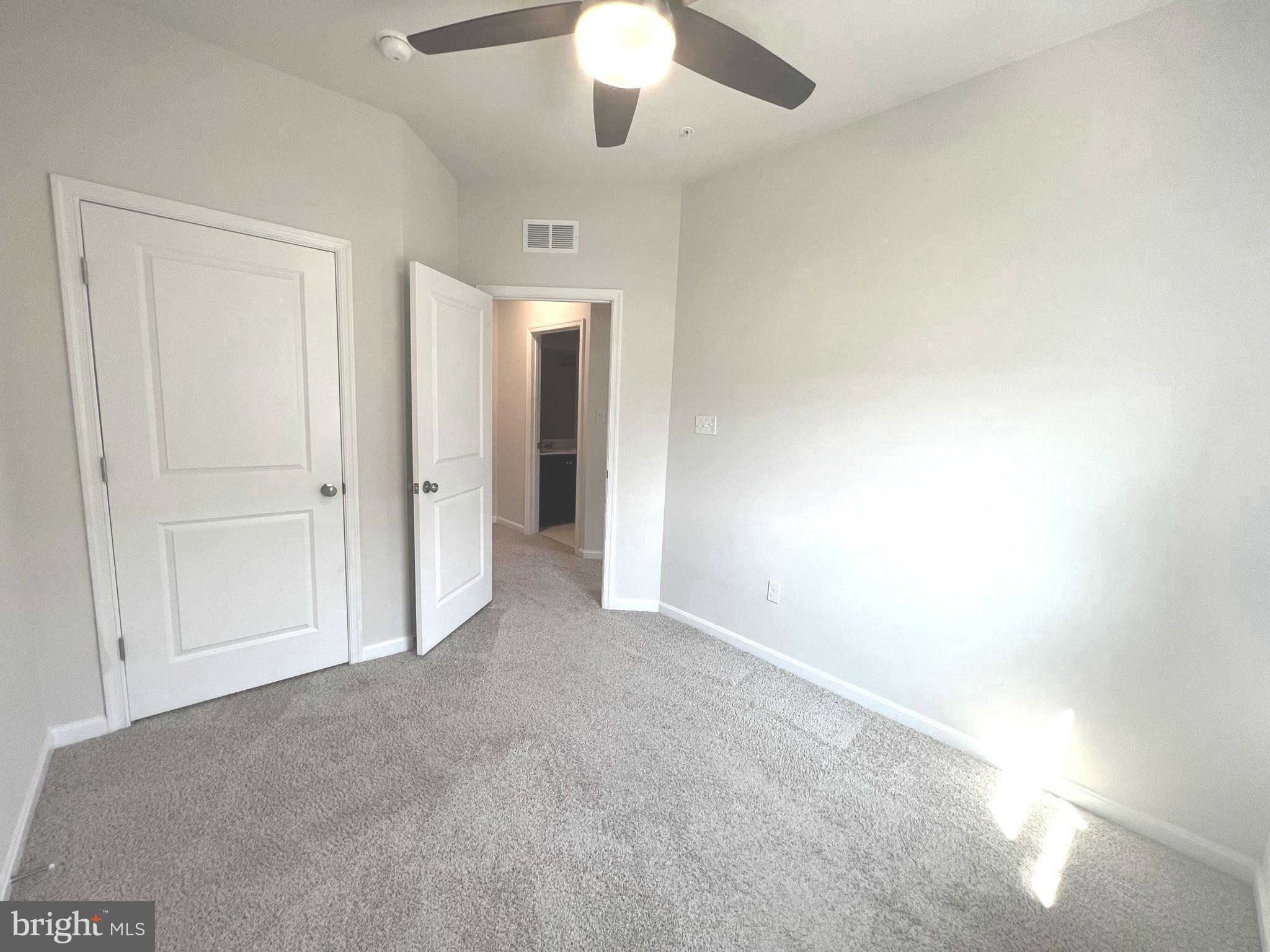 SEVEN OAKS - Residential Lease