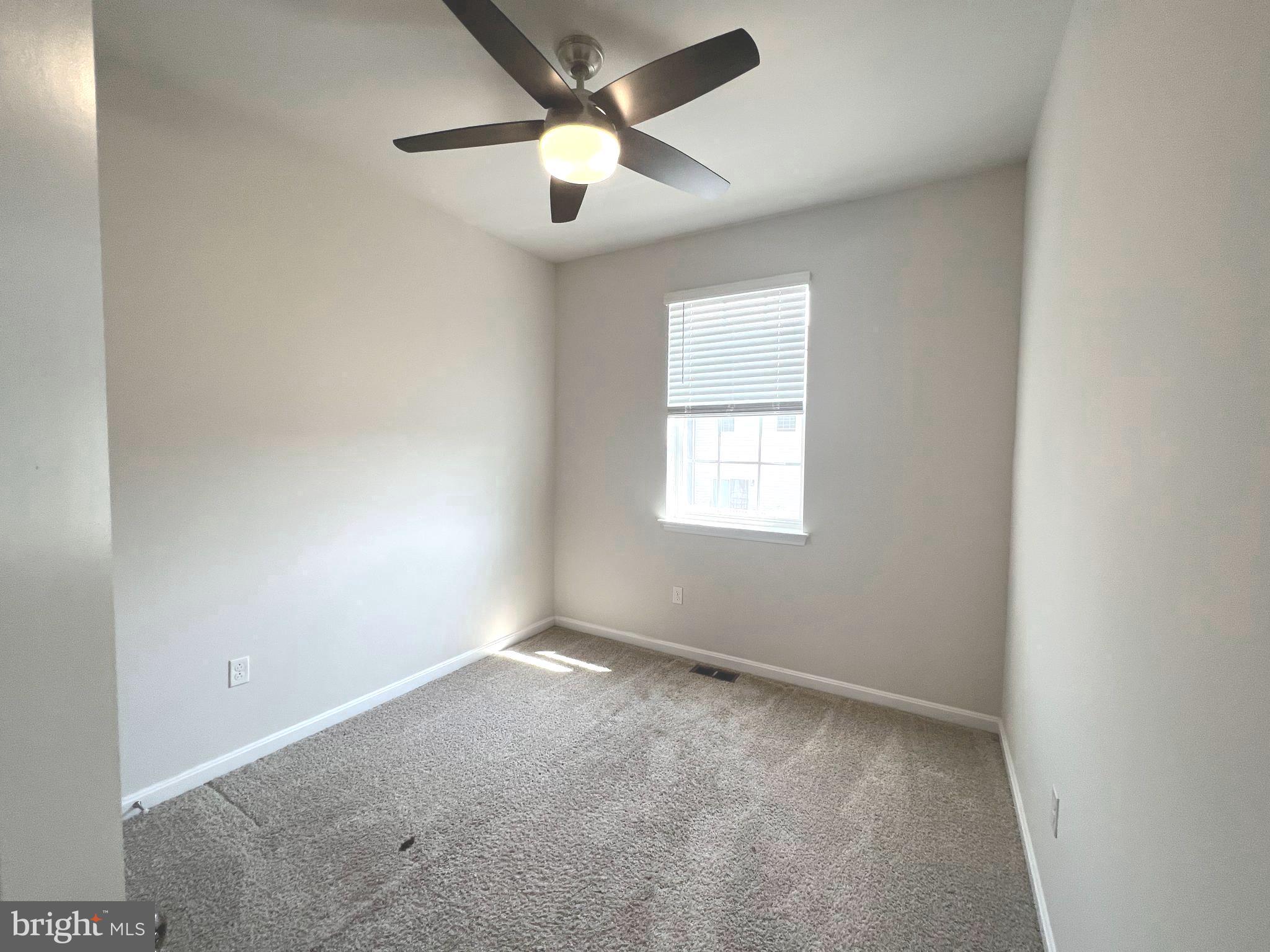 SEVEN OAKS - Residential Lease