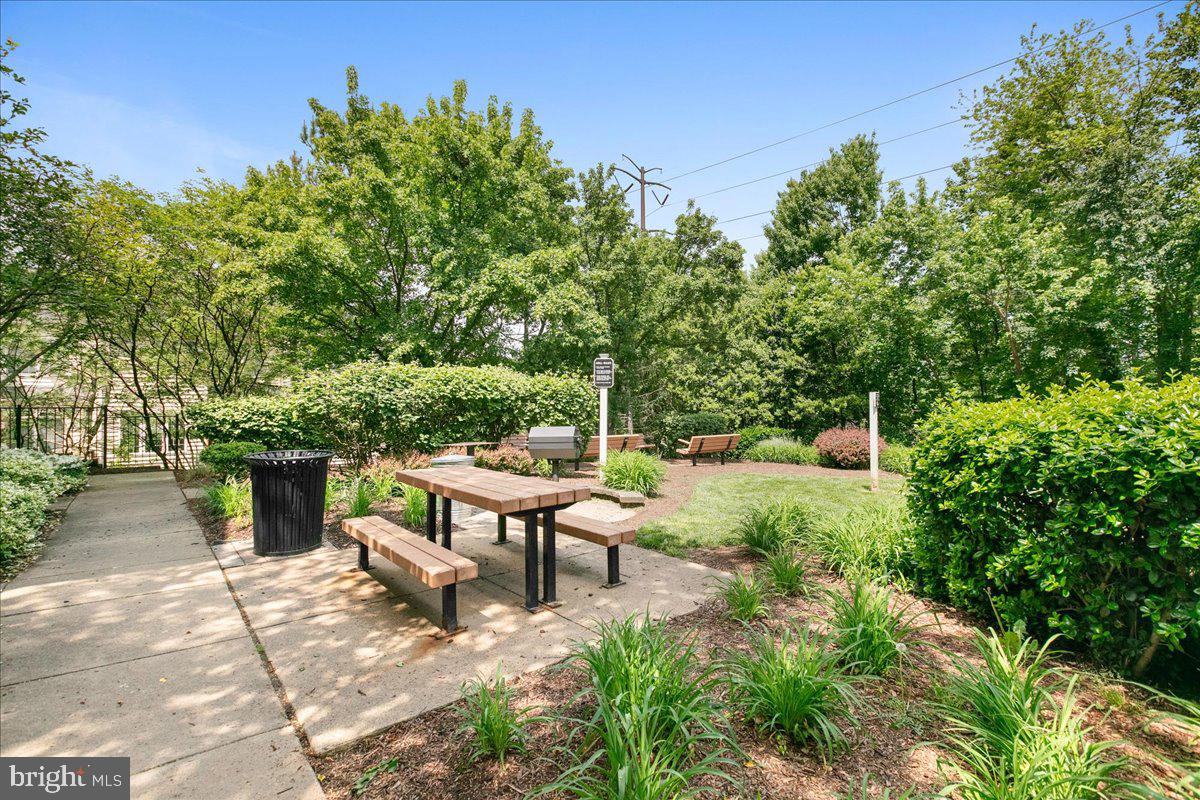 GATES OF FAIR LAKES - Residential