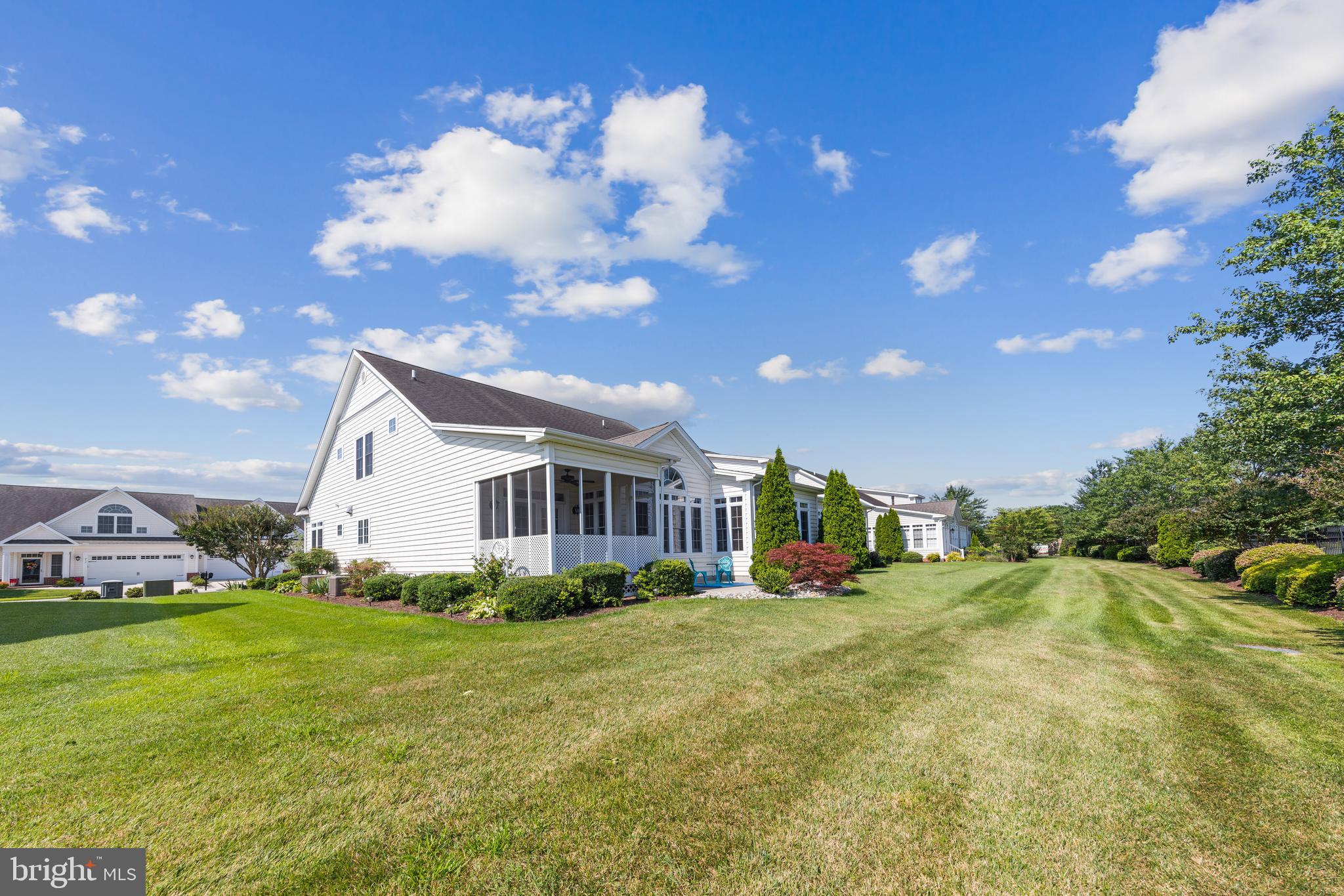 SUMMERS GATE - Residential