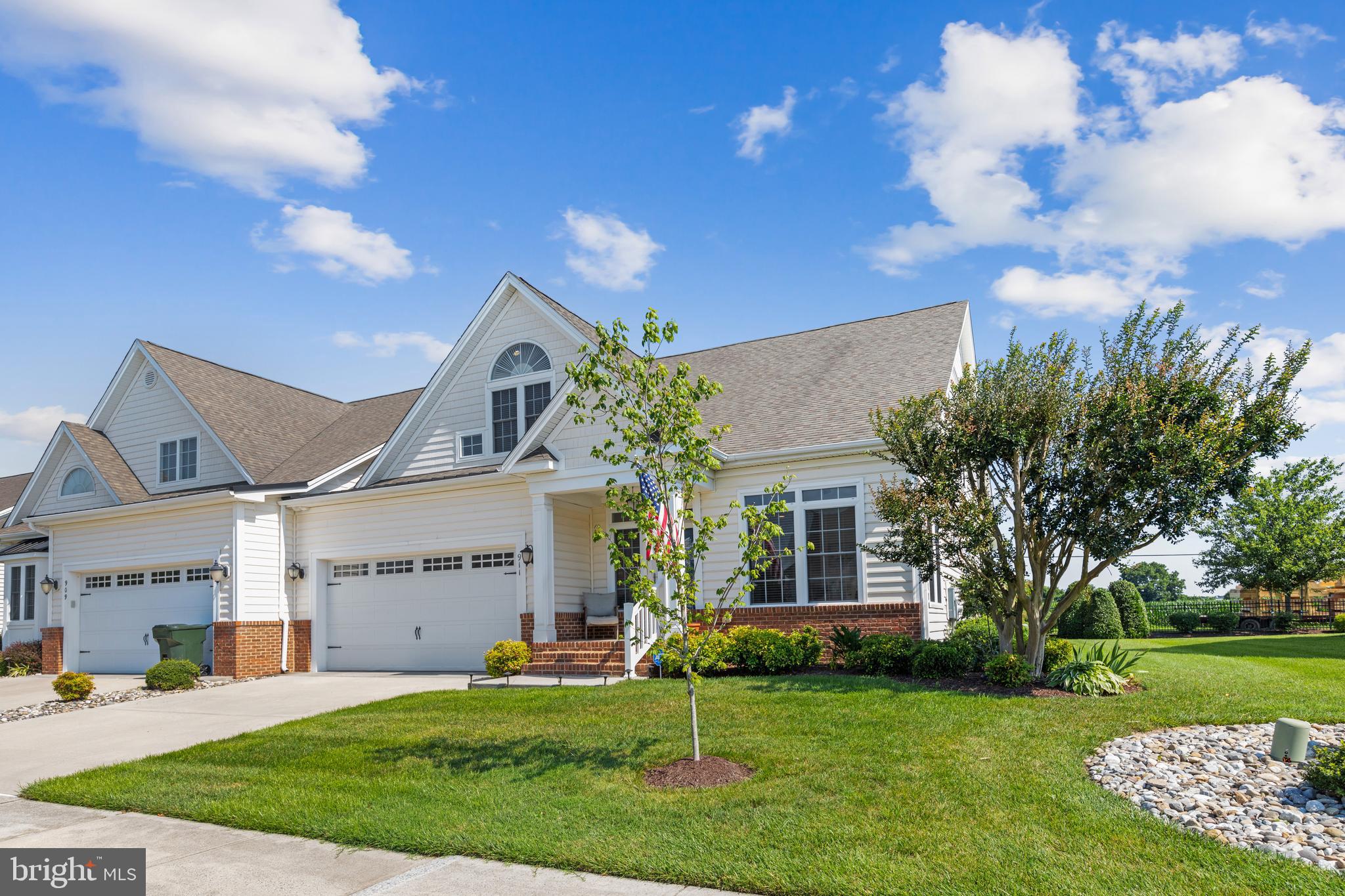 SUMMERS GATE - Residential