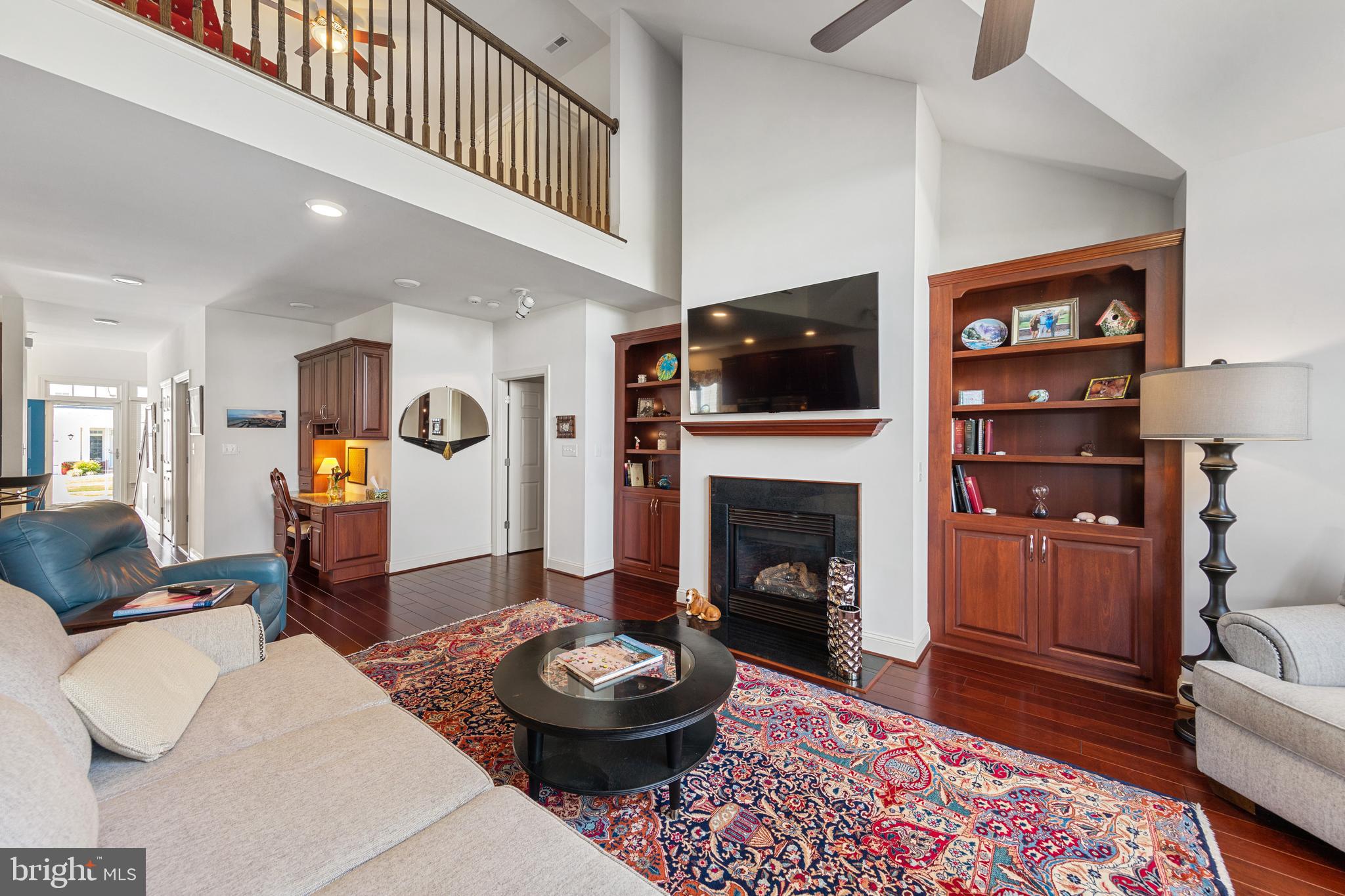 SUMMERS GATE - Residential