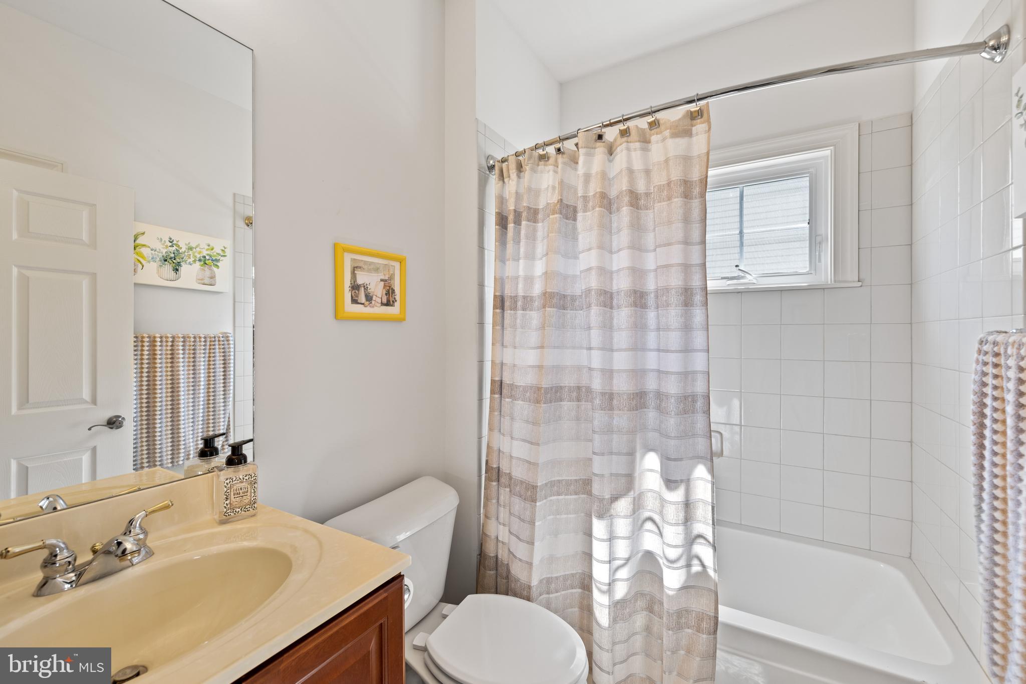 SUMMERS GATE - Residential