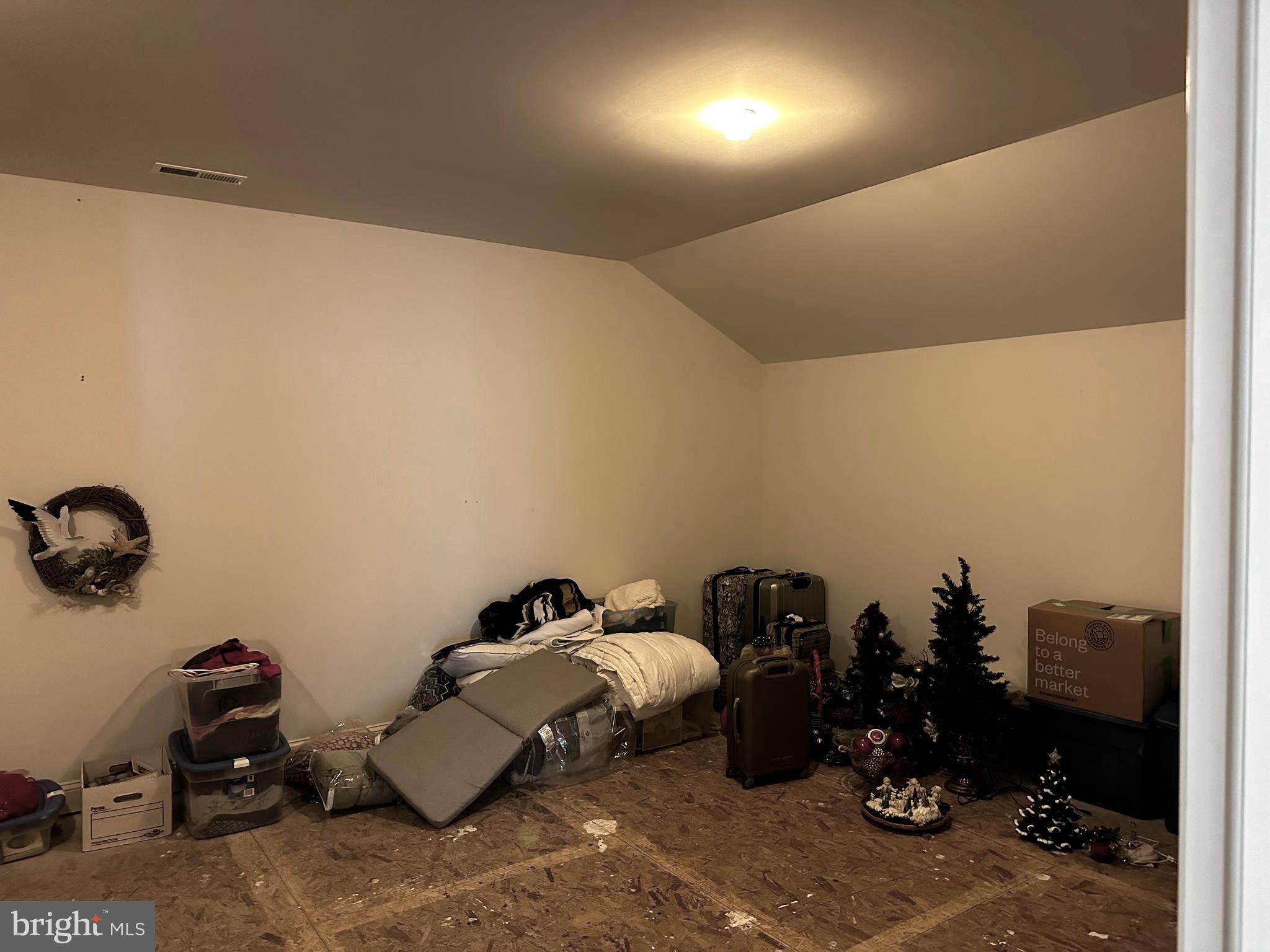 SUMMERS GATE - Residential