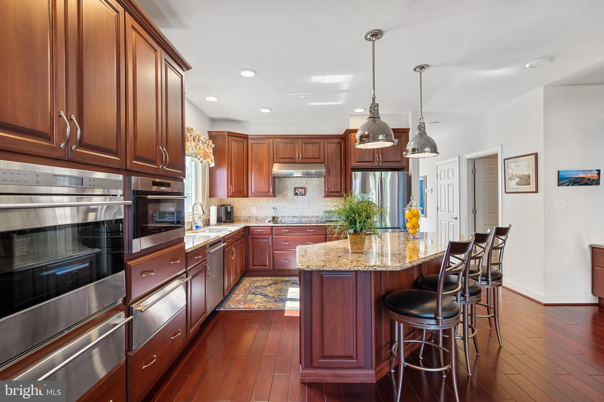 SUMMERS GATE - Residential