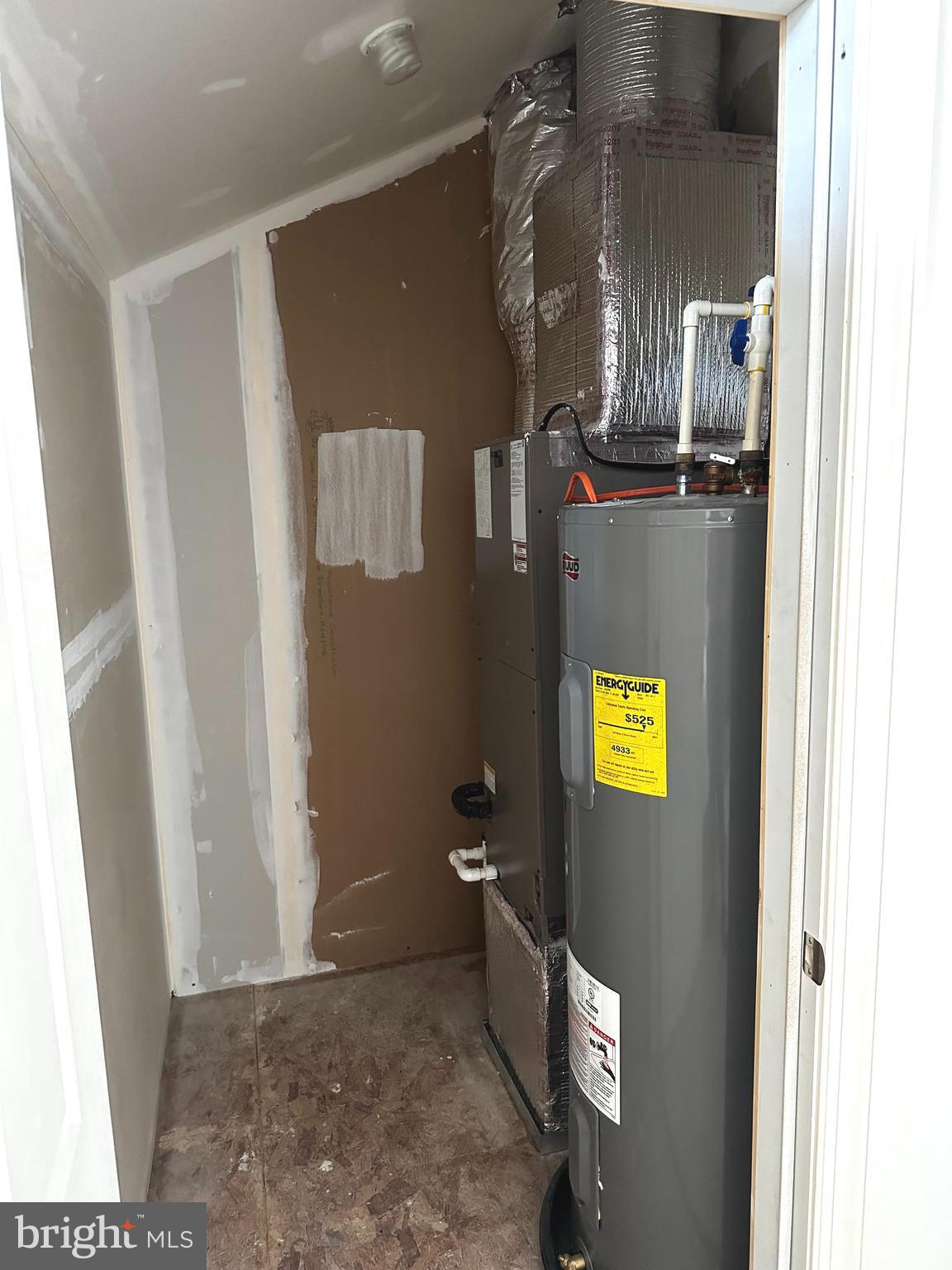 SUMMERS GATE - Residential