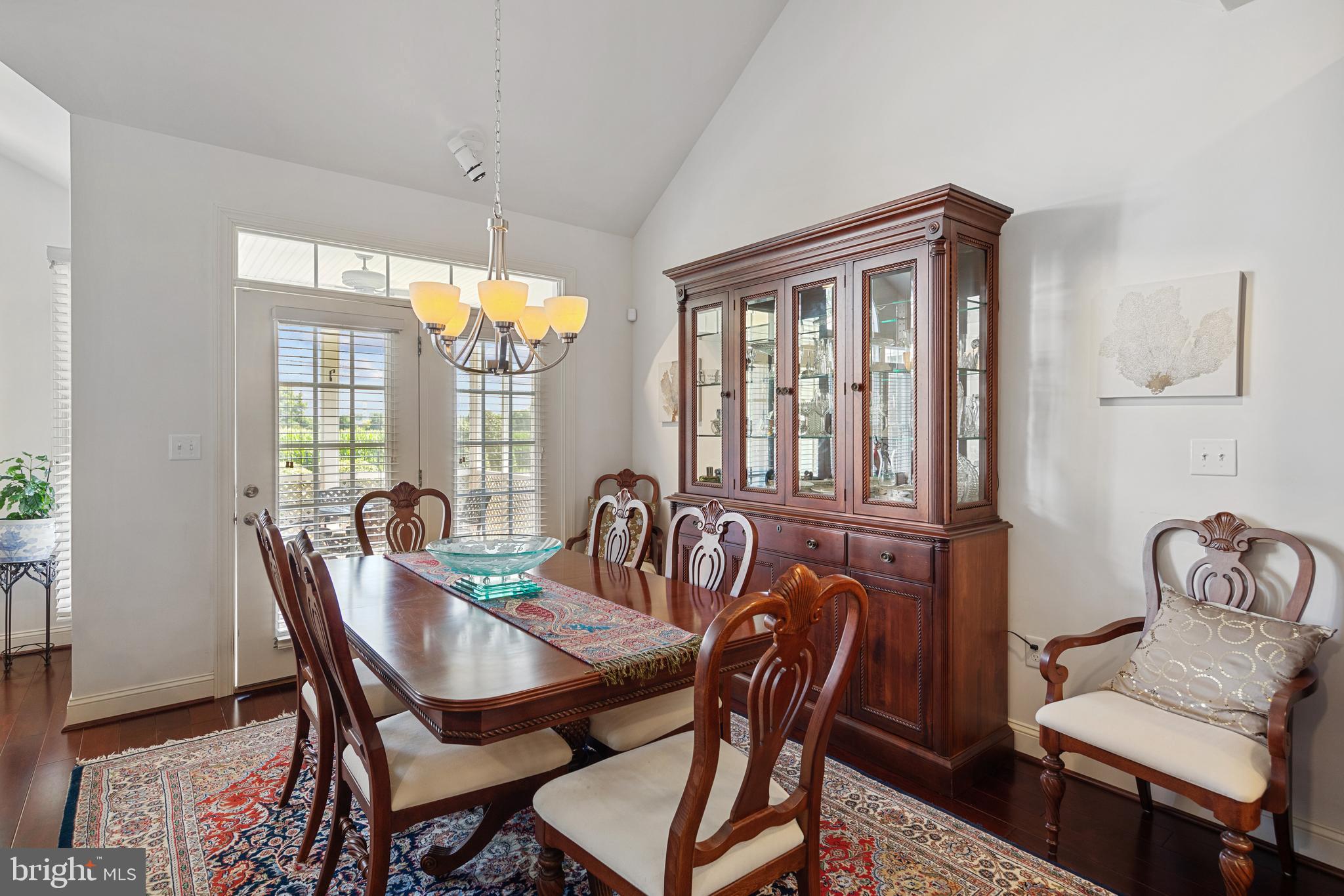 SUMMERS GATE - Residential