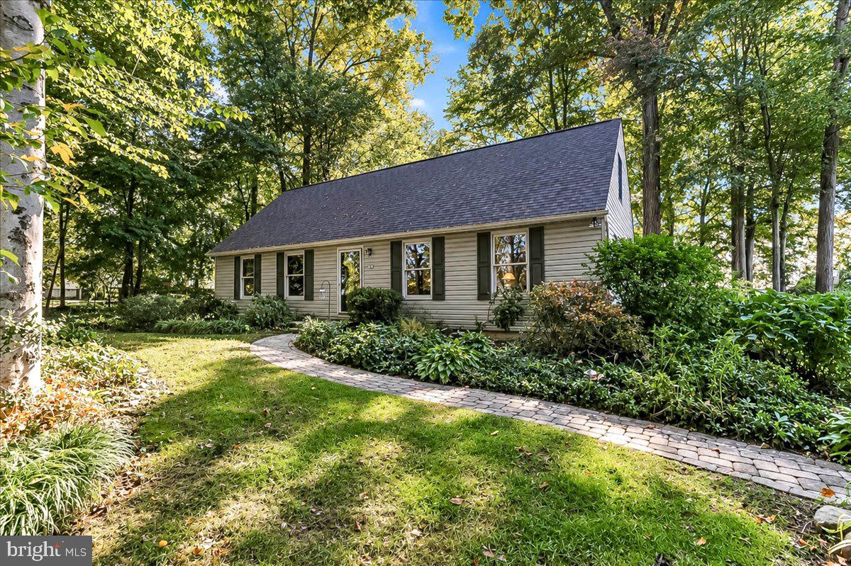 14 WOODVIEW ROAD