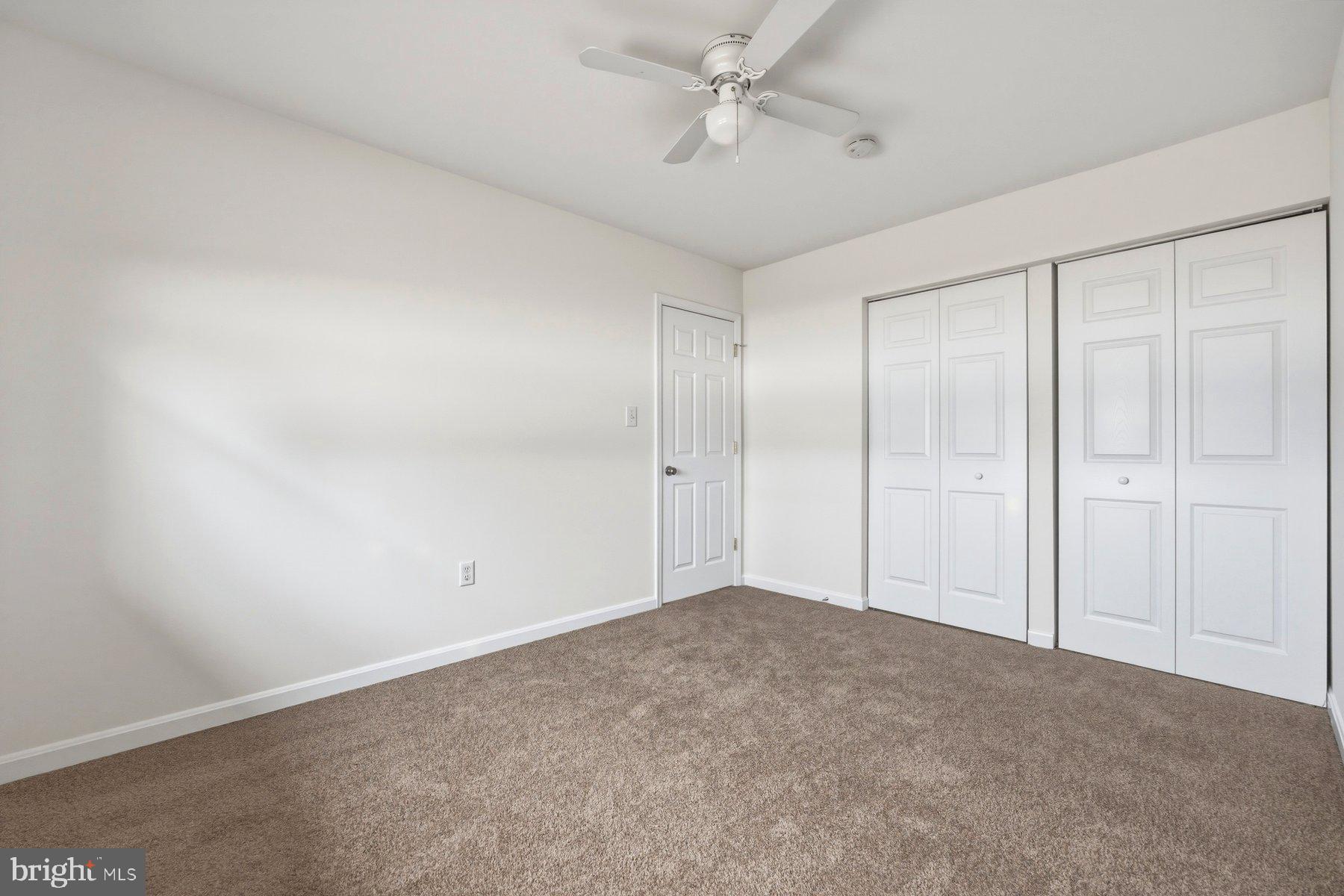 PLEASANTVILLE - Residential