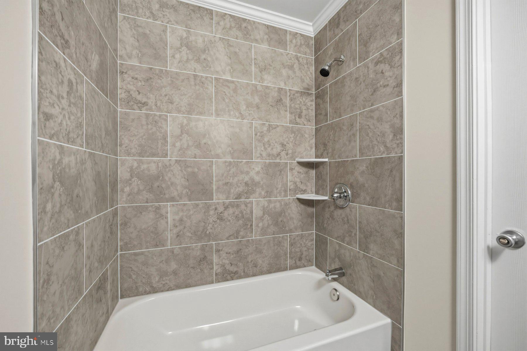 PLEASANTVILLE - Residential