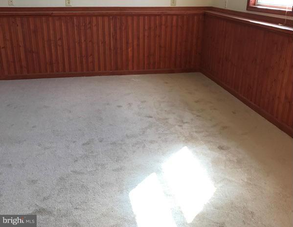 CROWN POINTE NORTH - Residential