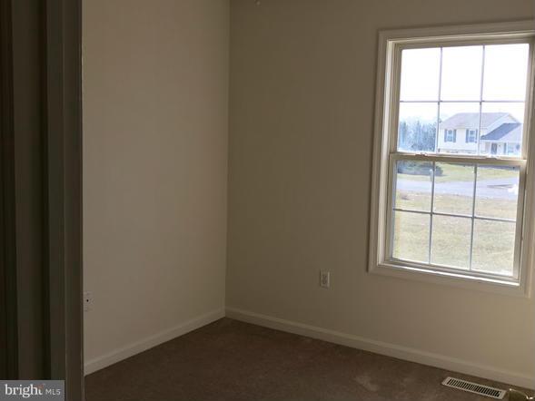 CROWN POINTE NORTH - Residential