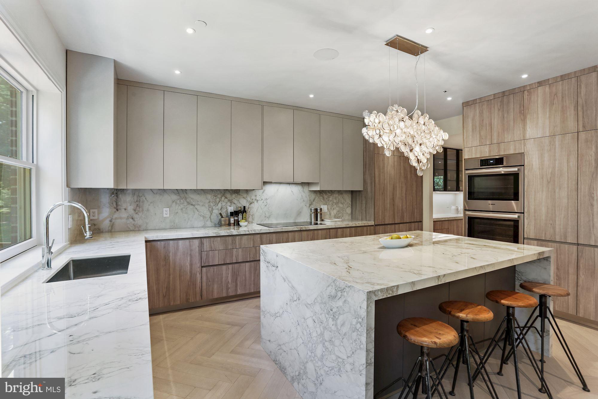 GEORGETOWN - Residential