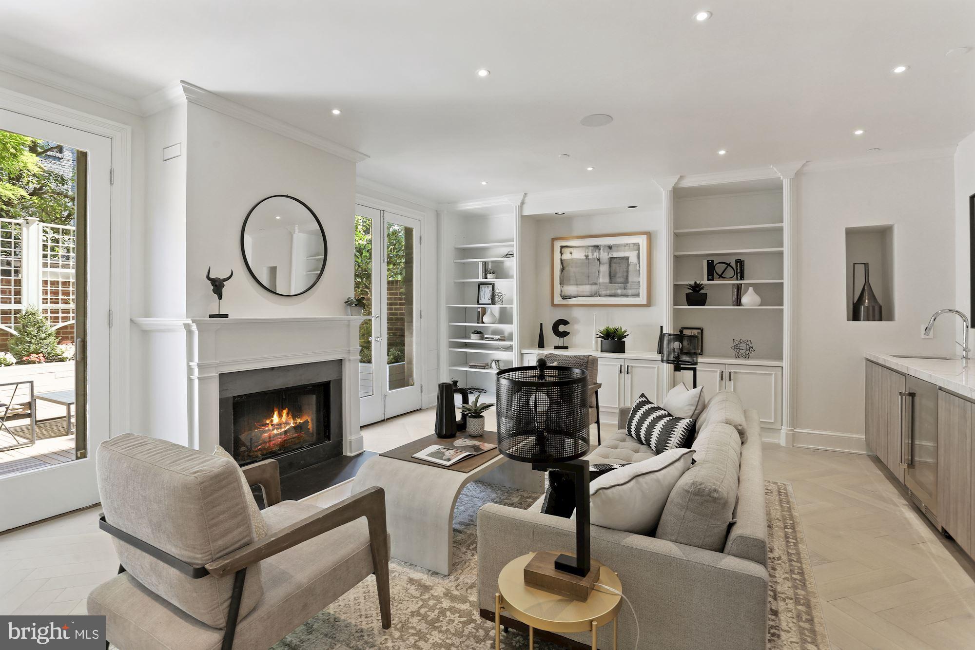 GEORGETOWN - Residential
