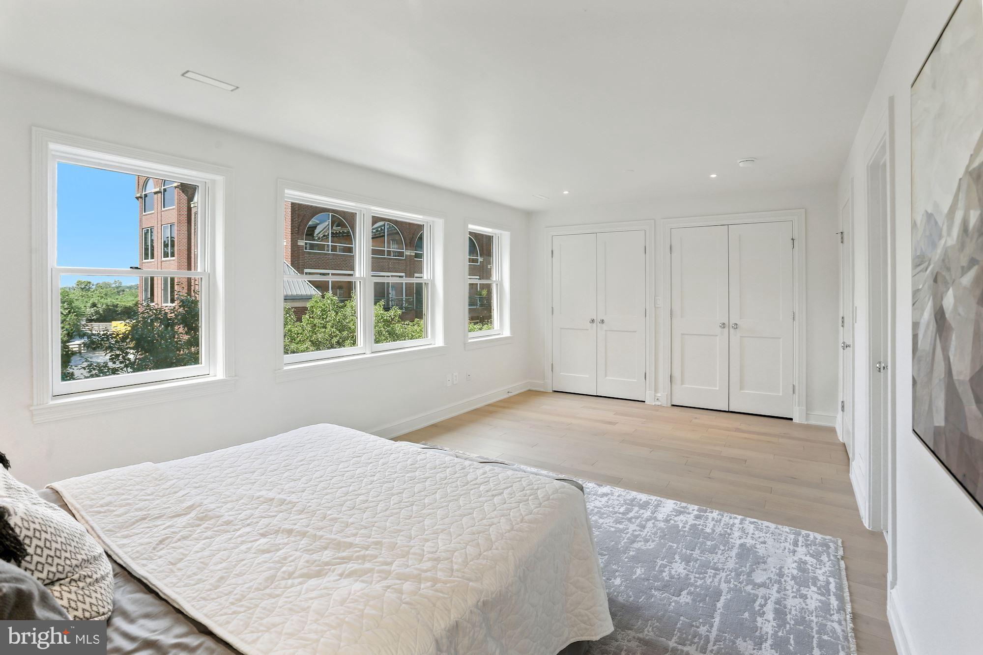 GEORGETOWN - Residential