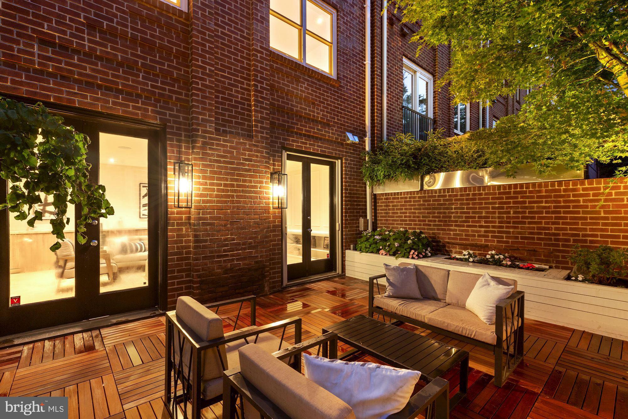 GEORGETOWN - Residential
