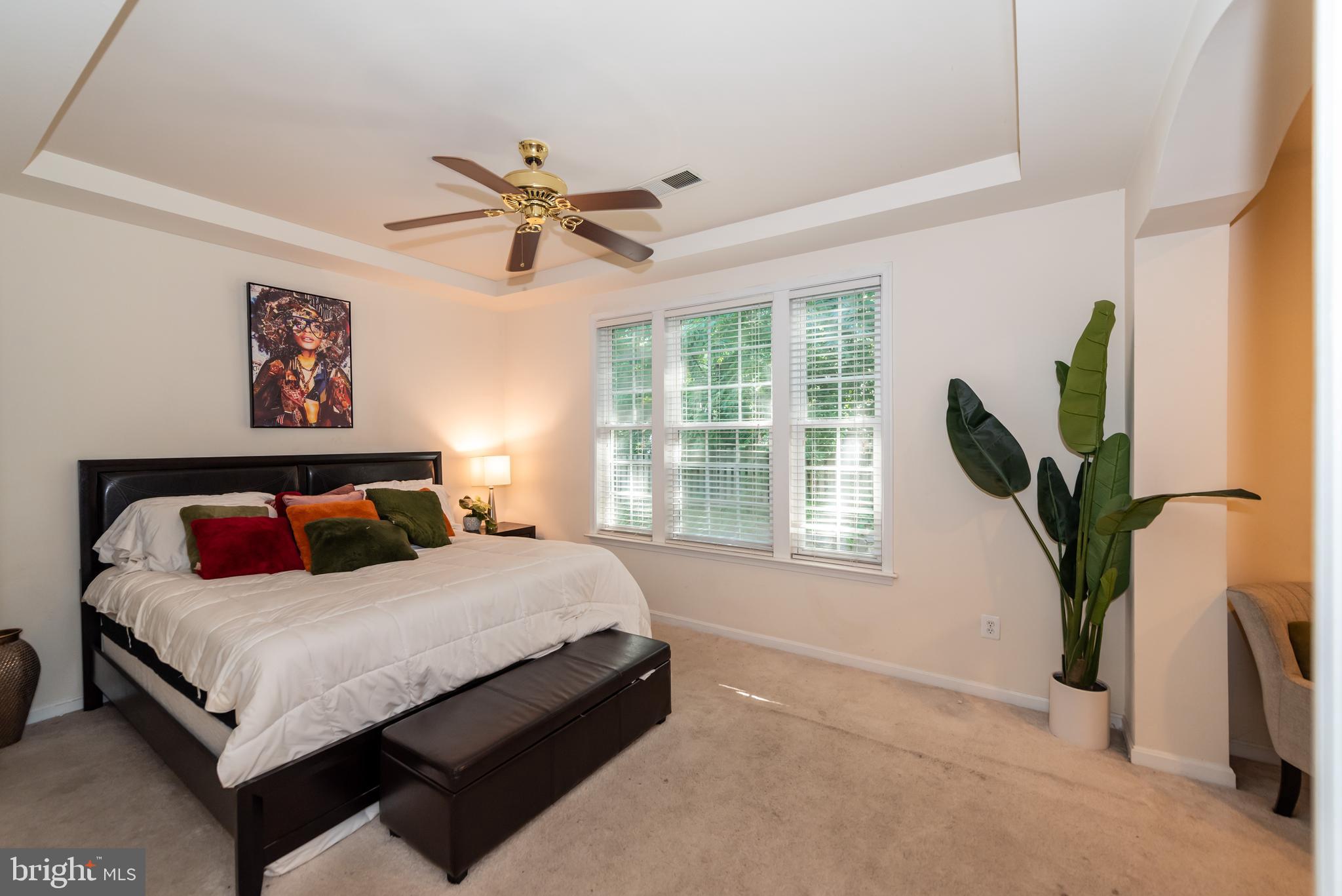 GROVETON WOODS - Residential Lease