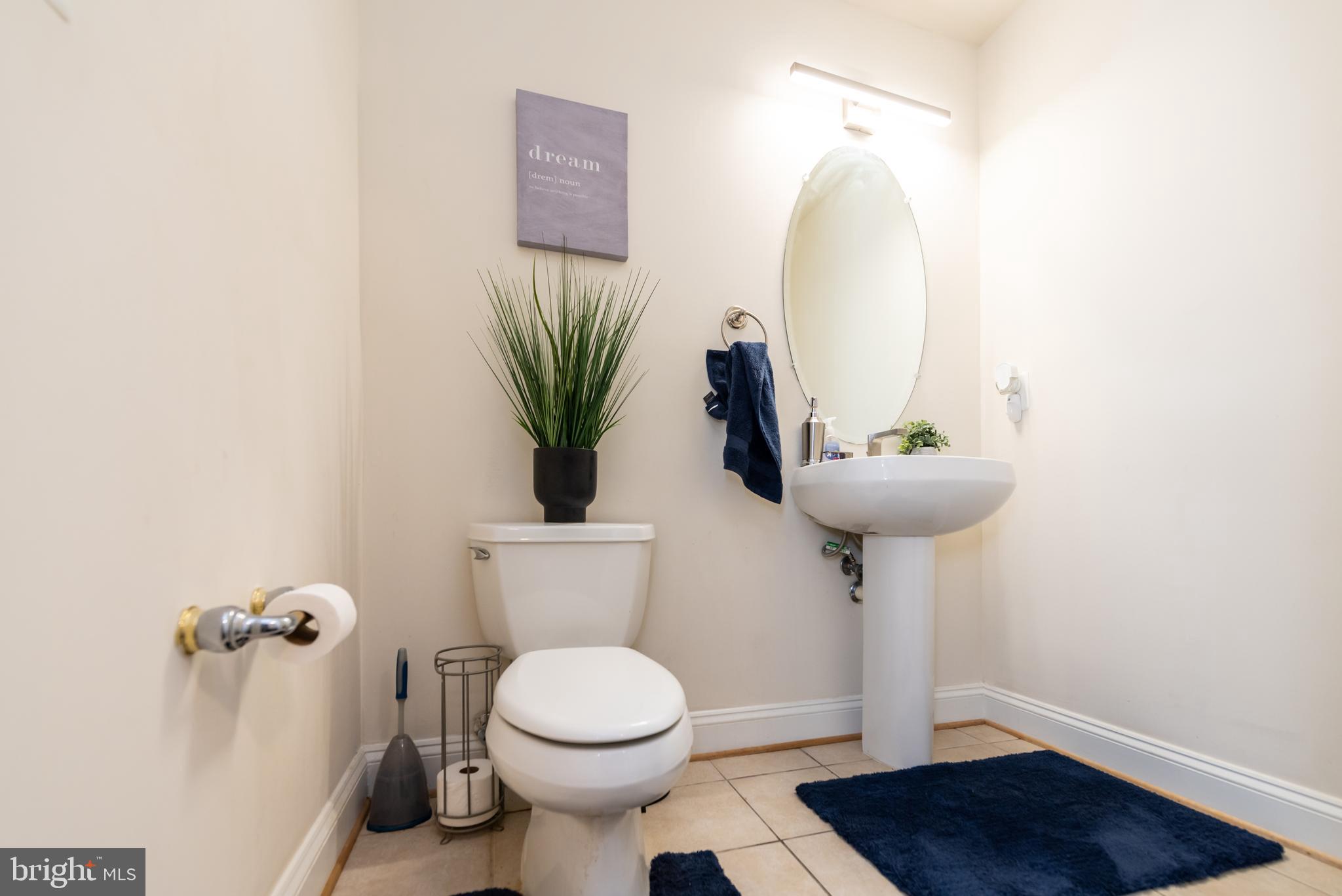 GROVETON WOODS - Residential Lease