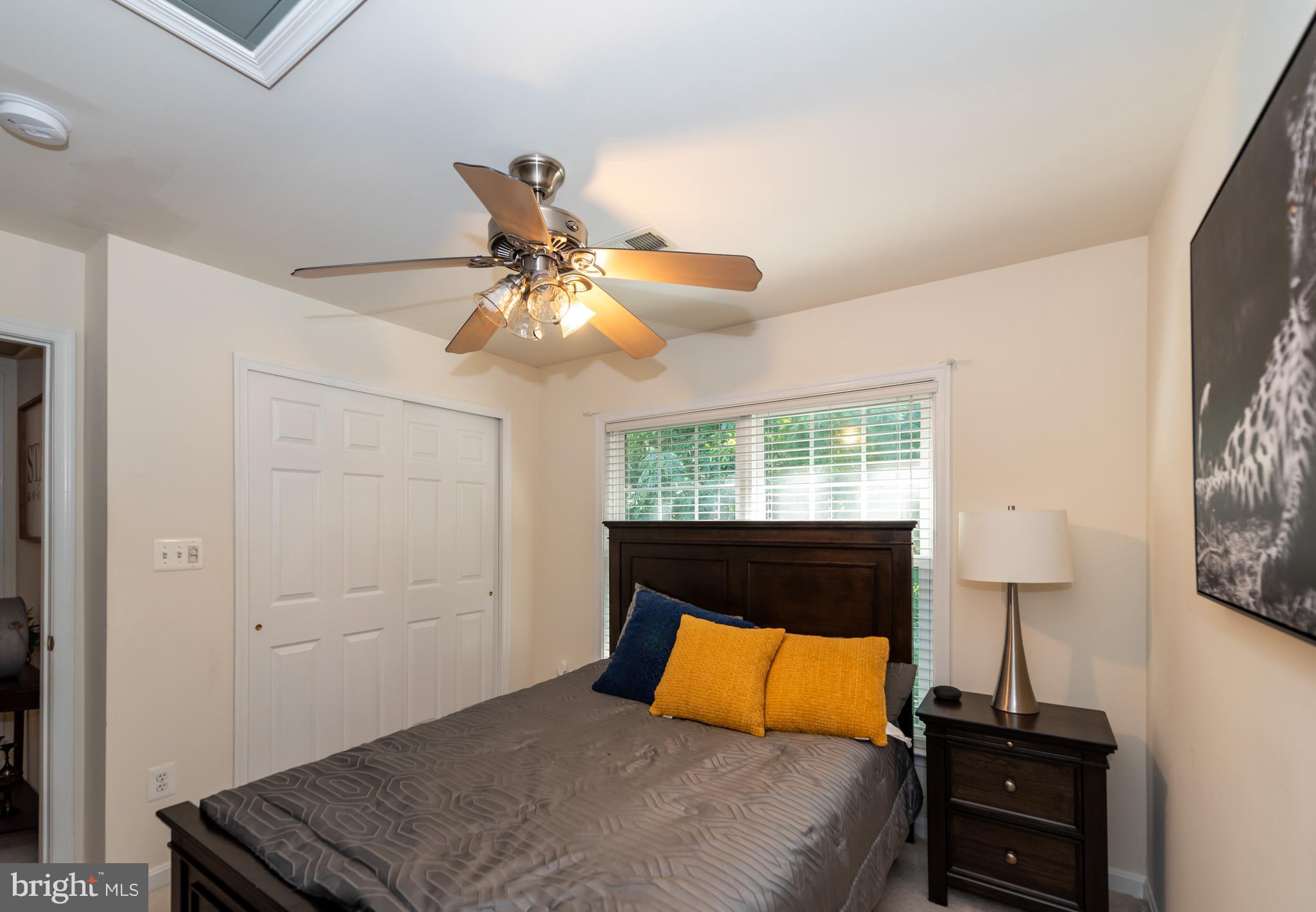 GROVETON WOODS - Residential Lease