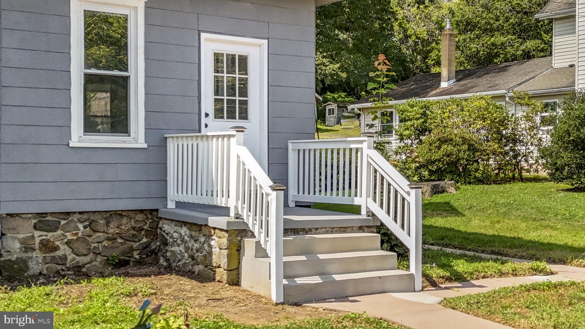 240 OLD RIVER ROAD