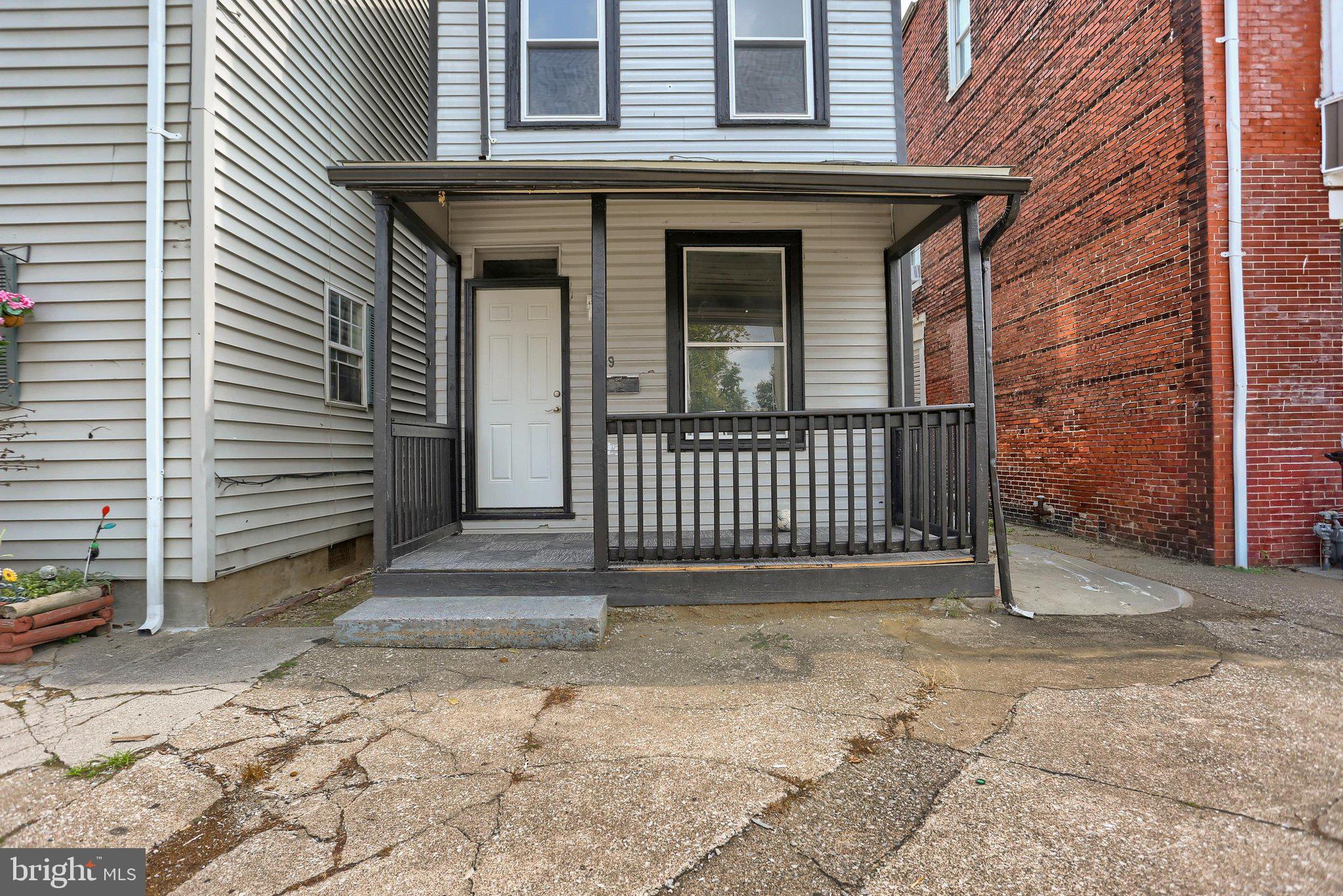 429 S 14TH STREET