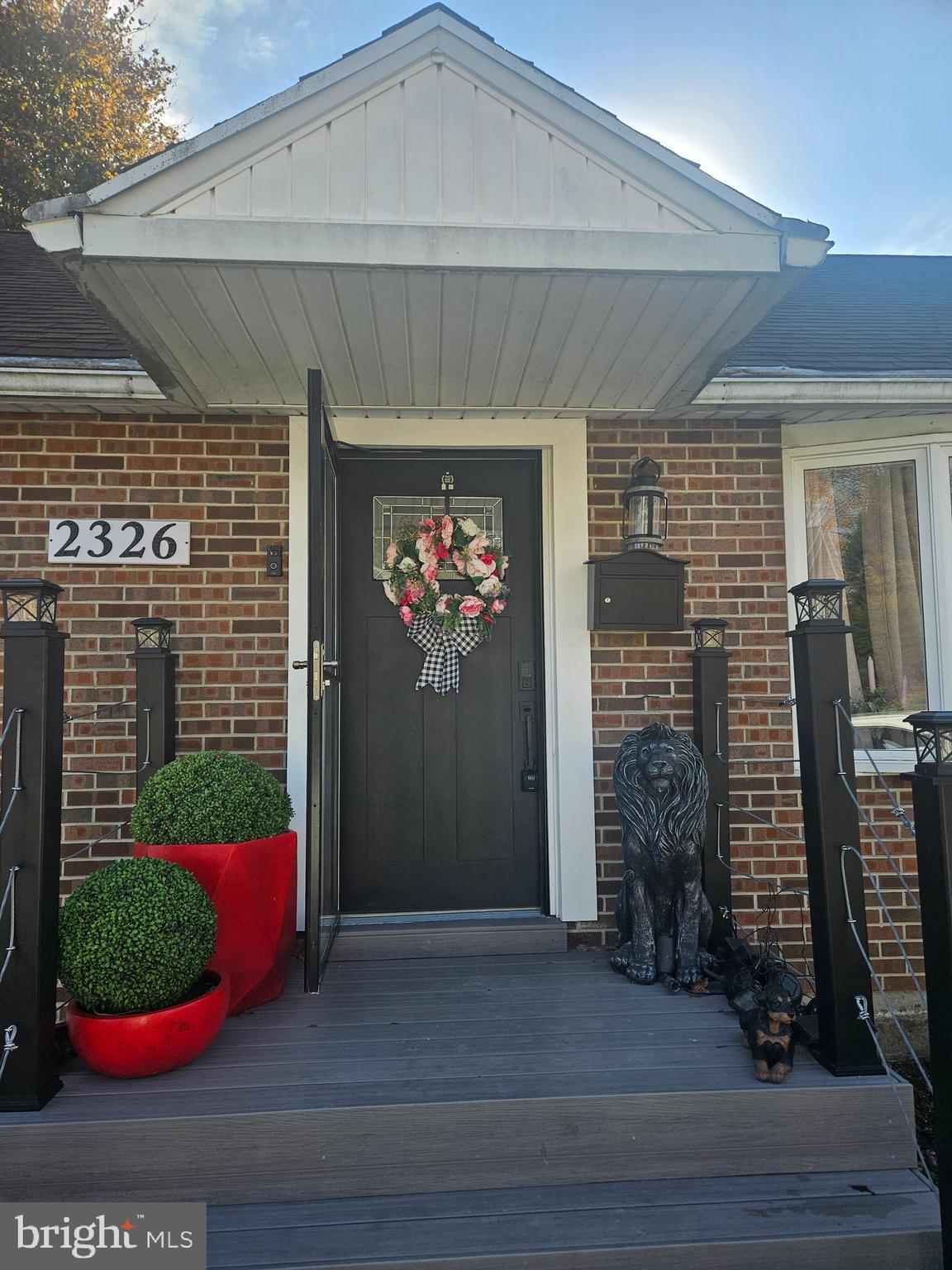 ARMSTRONG MANOR - Residential Lease