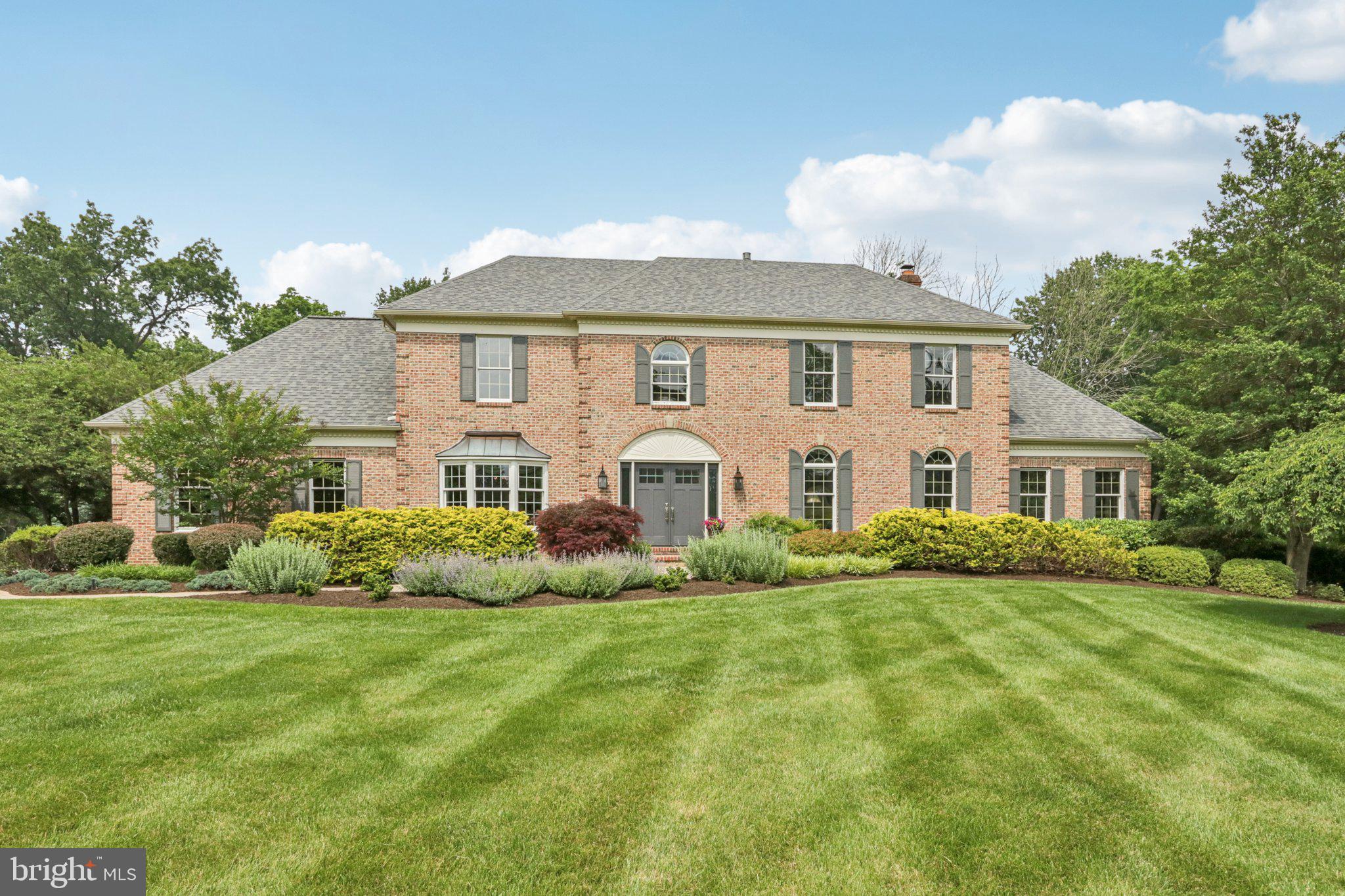 660 CASEY LANE