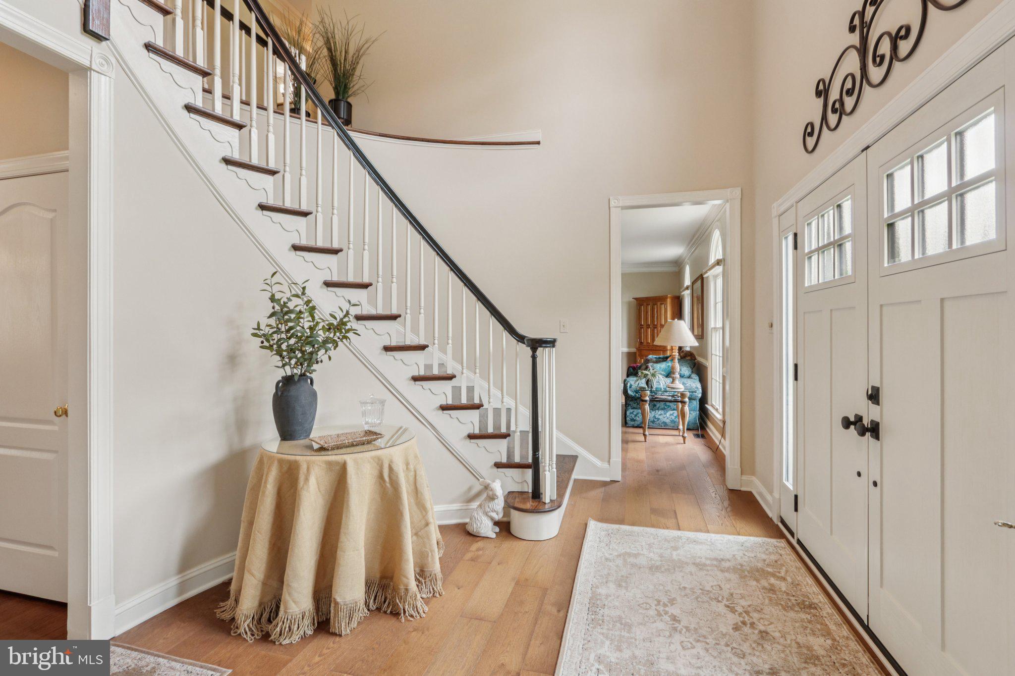 THORNBURY KNOLL - Residential