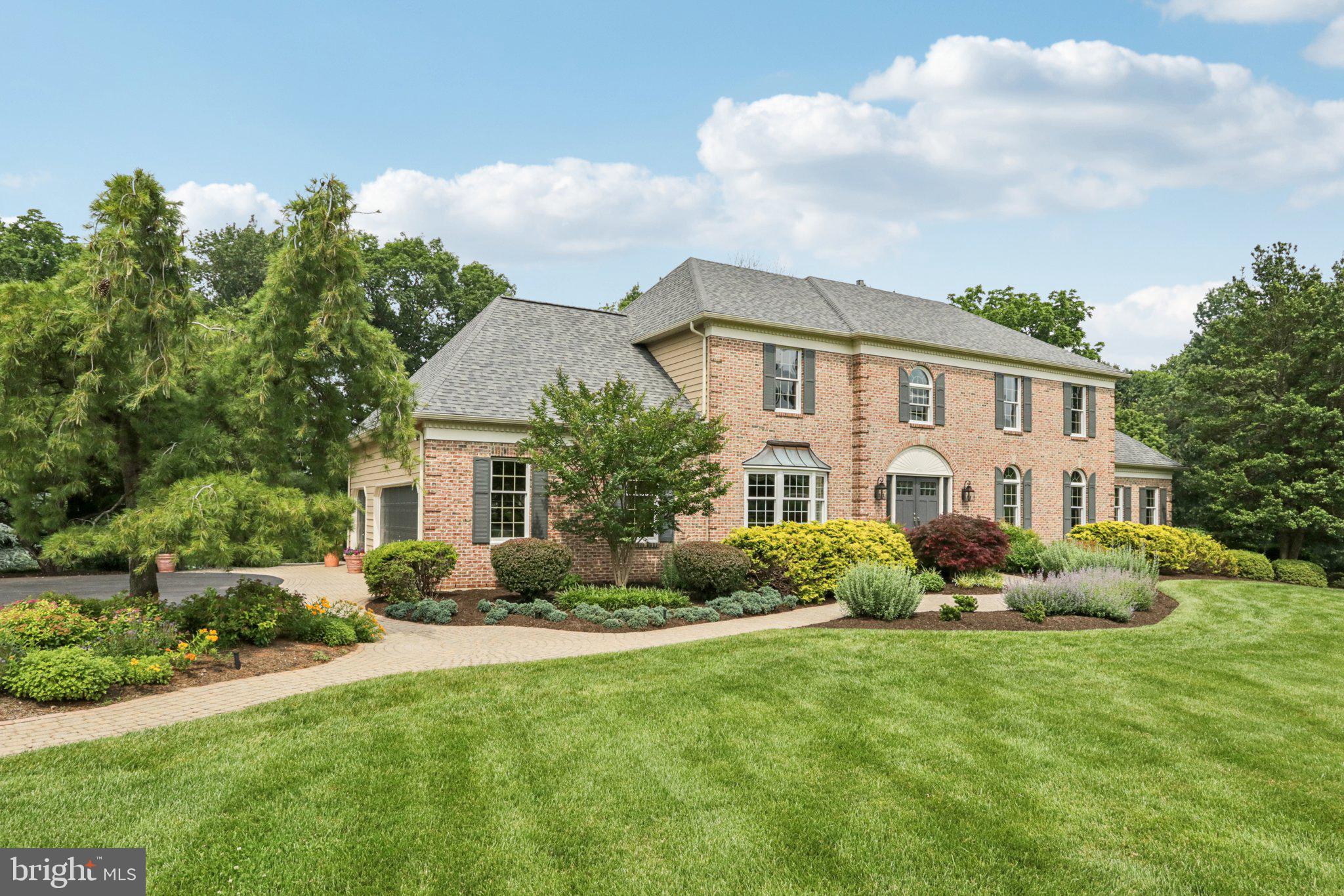 660 CASEY LANE