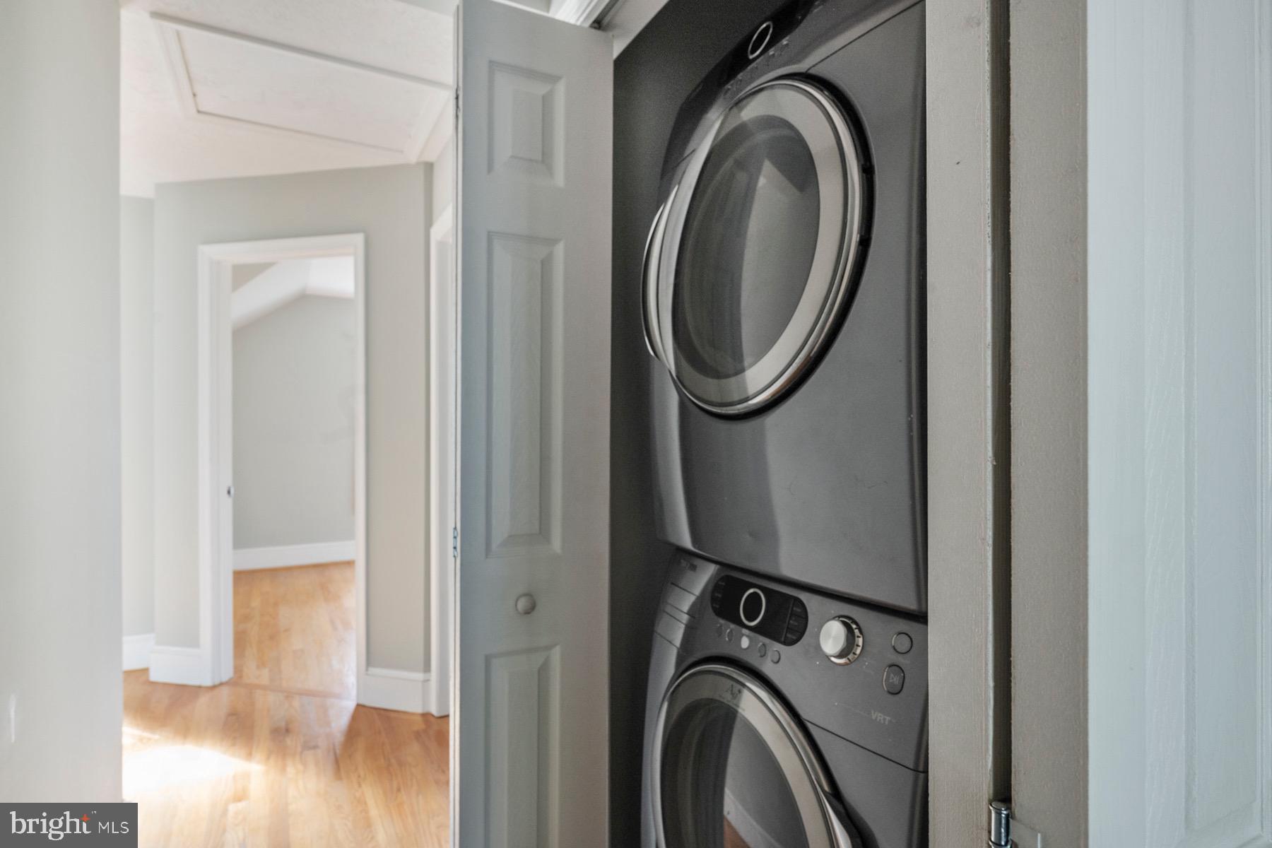 ASHTON HEIGHTS - Residential Lease