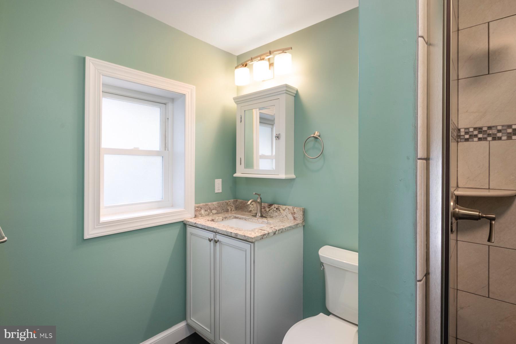 ASHTON HEIGHTS - Residential Lease