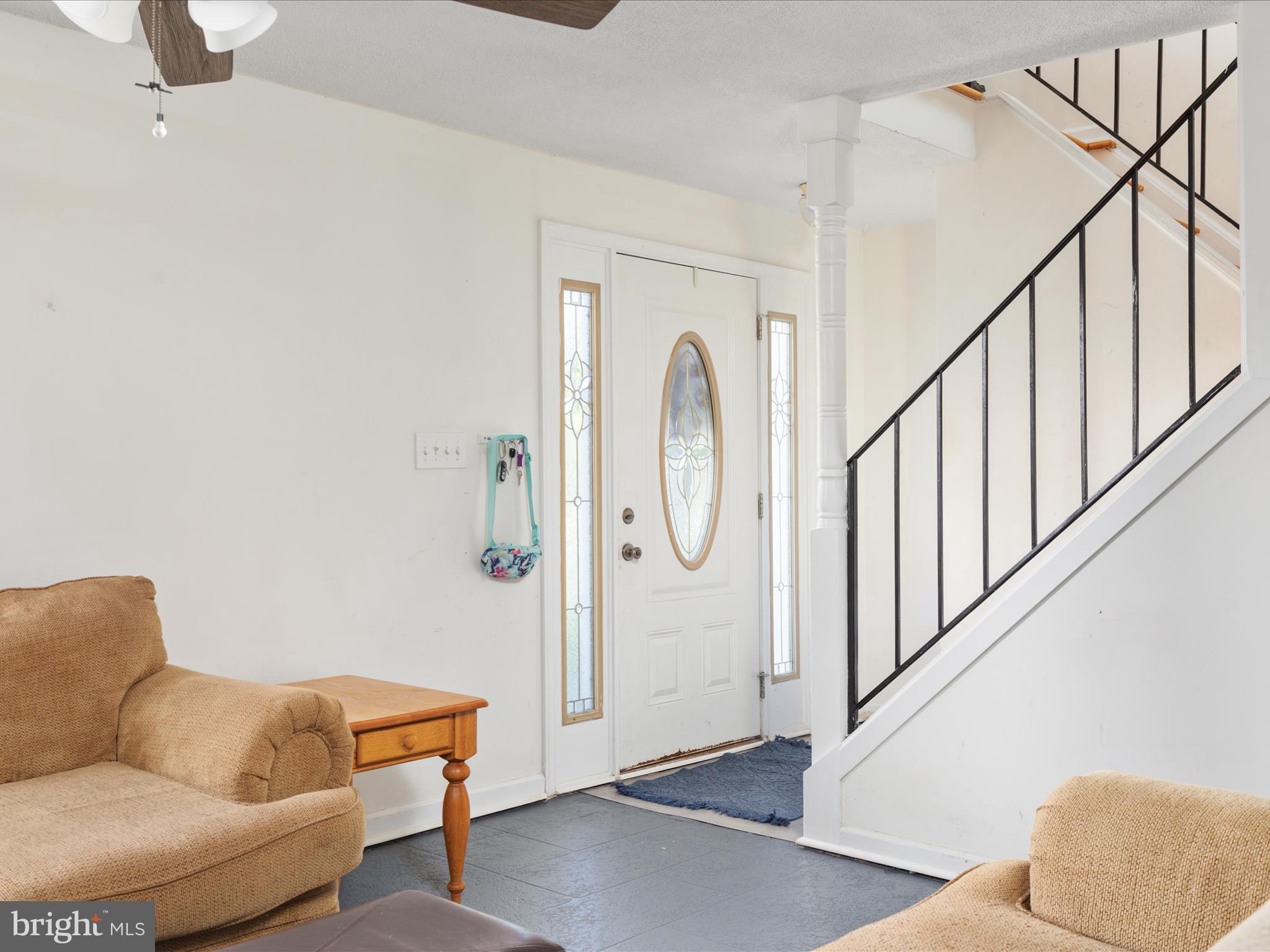 LAKESIDE ESTATES - Residential