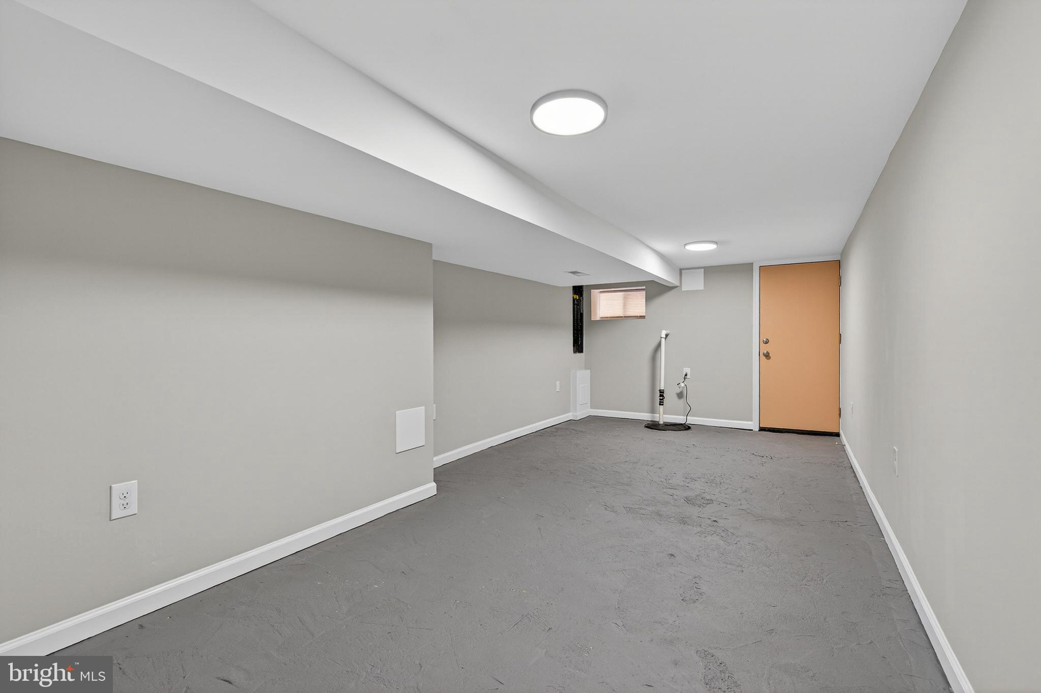 LEXINGTON - Residential