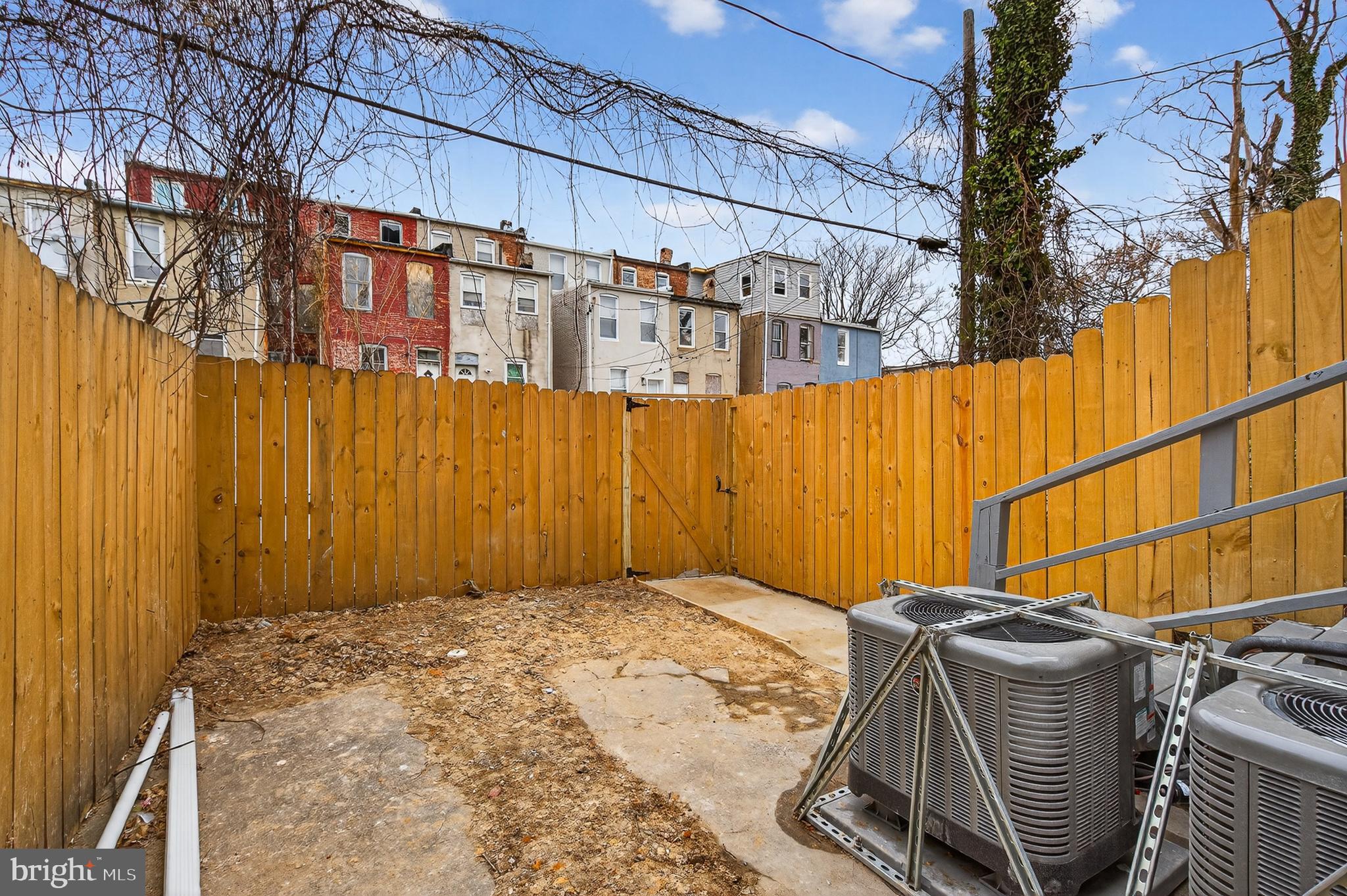 LEXINGTON - Residential