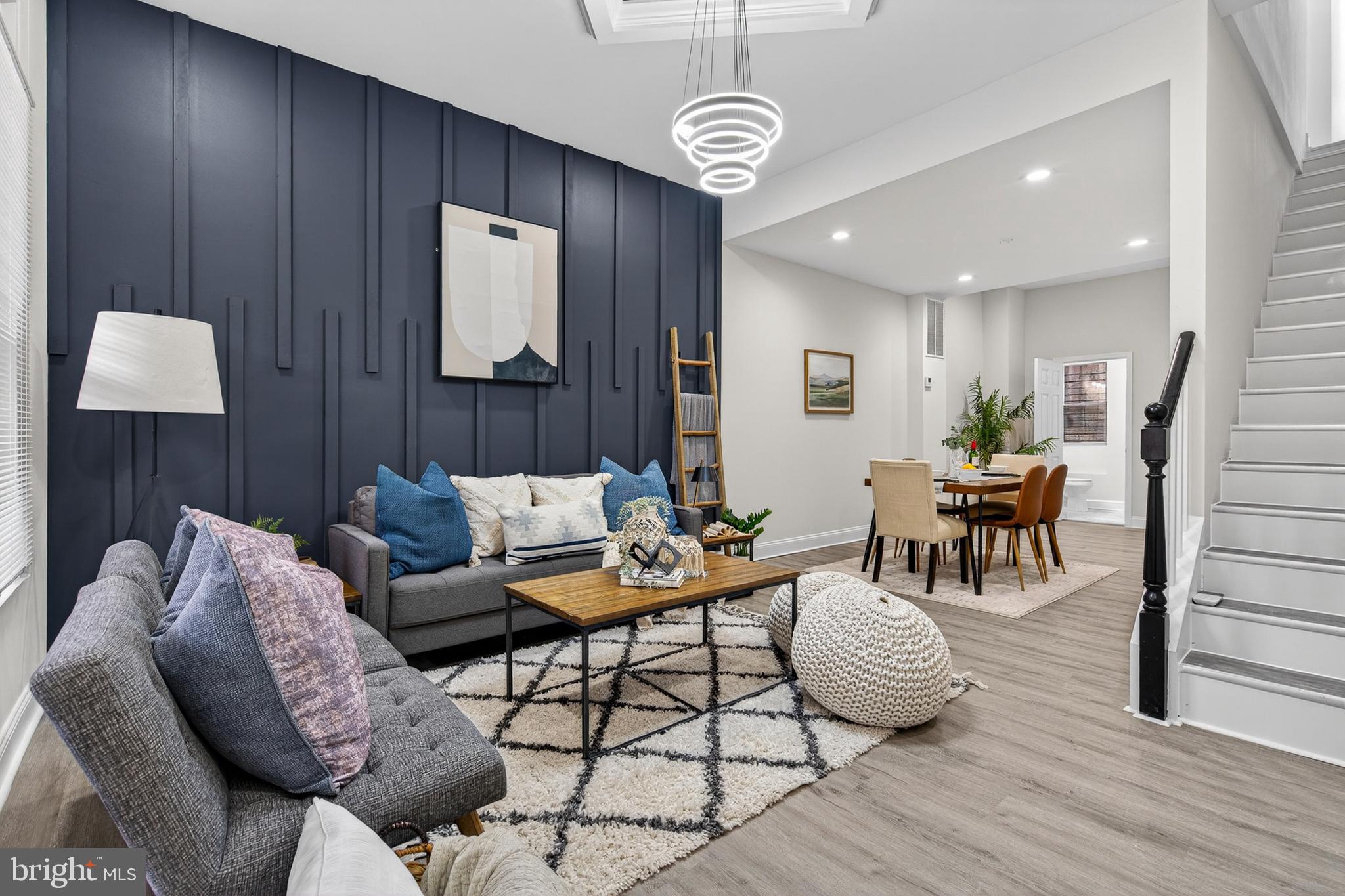 LEXINGTON - Residential