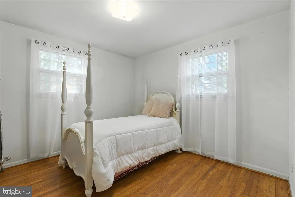 Upper Marlboro, Maryland 20772, United States, 4 Bedrooms Bedrooms, ,3 BathroomsBathrooms,Residential,Contingent,180201