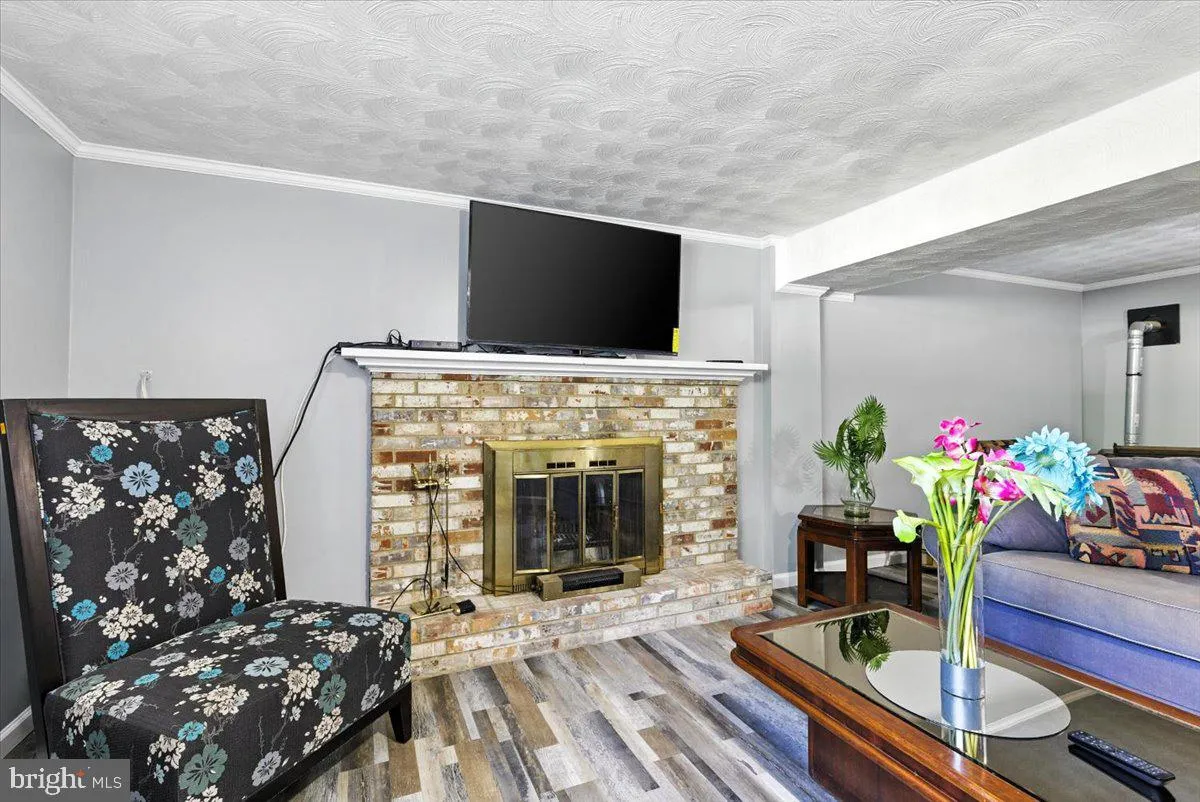 Upper Marlboro, Maryland 20772, United States, 4 Bedrooms Bedrooms, ,3 BathroomsBathrooms,Residential,Contingent,180201