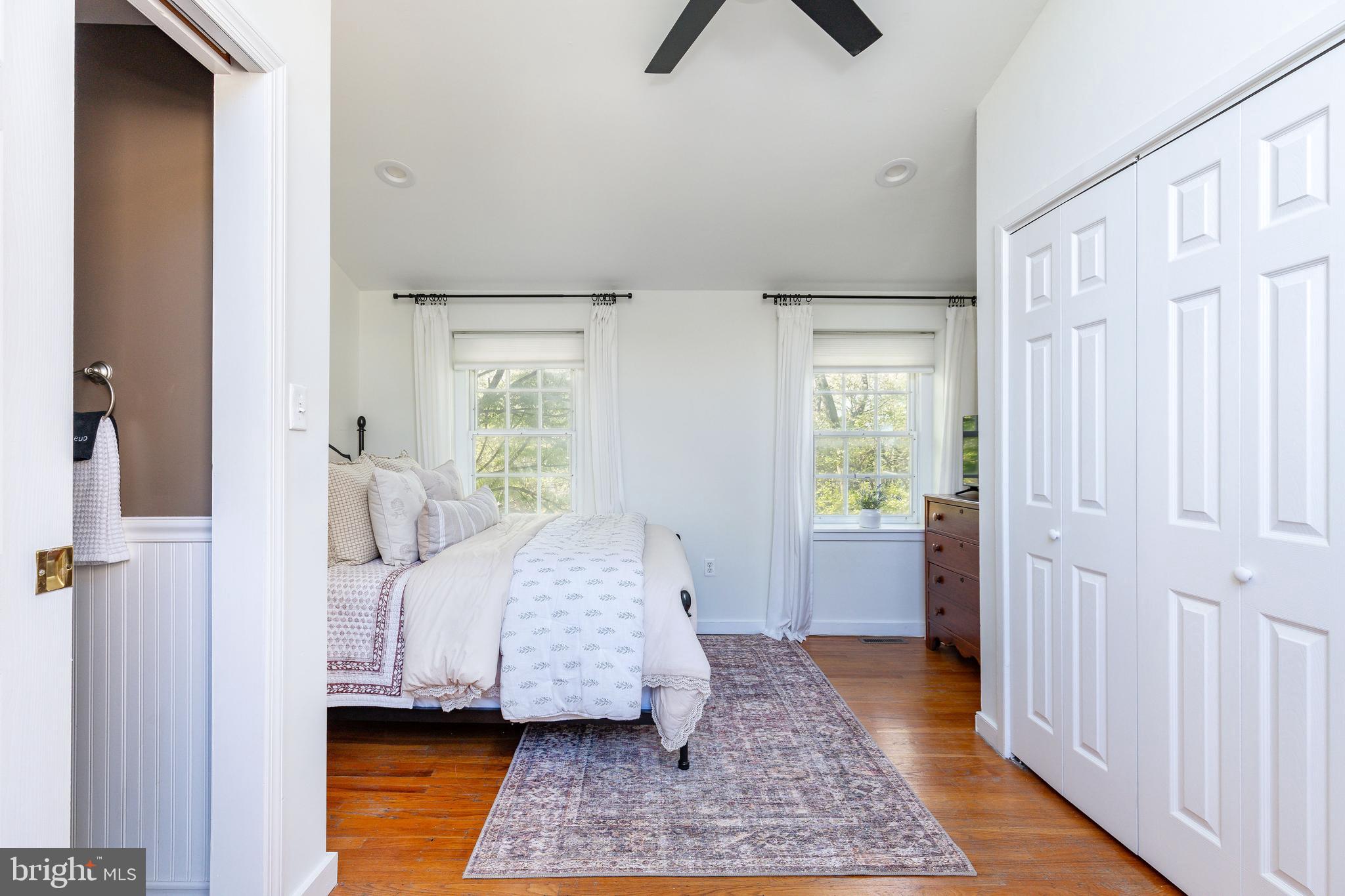 SOCIETY HILL - Residential