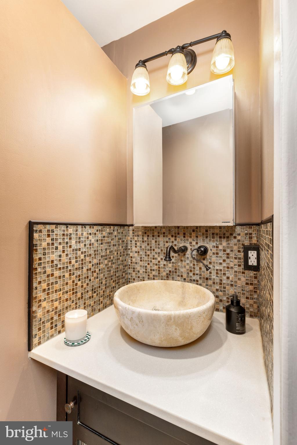 SOCIETY HILL - Residential