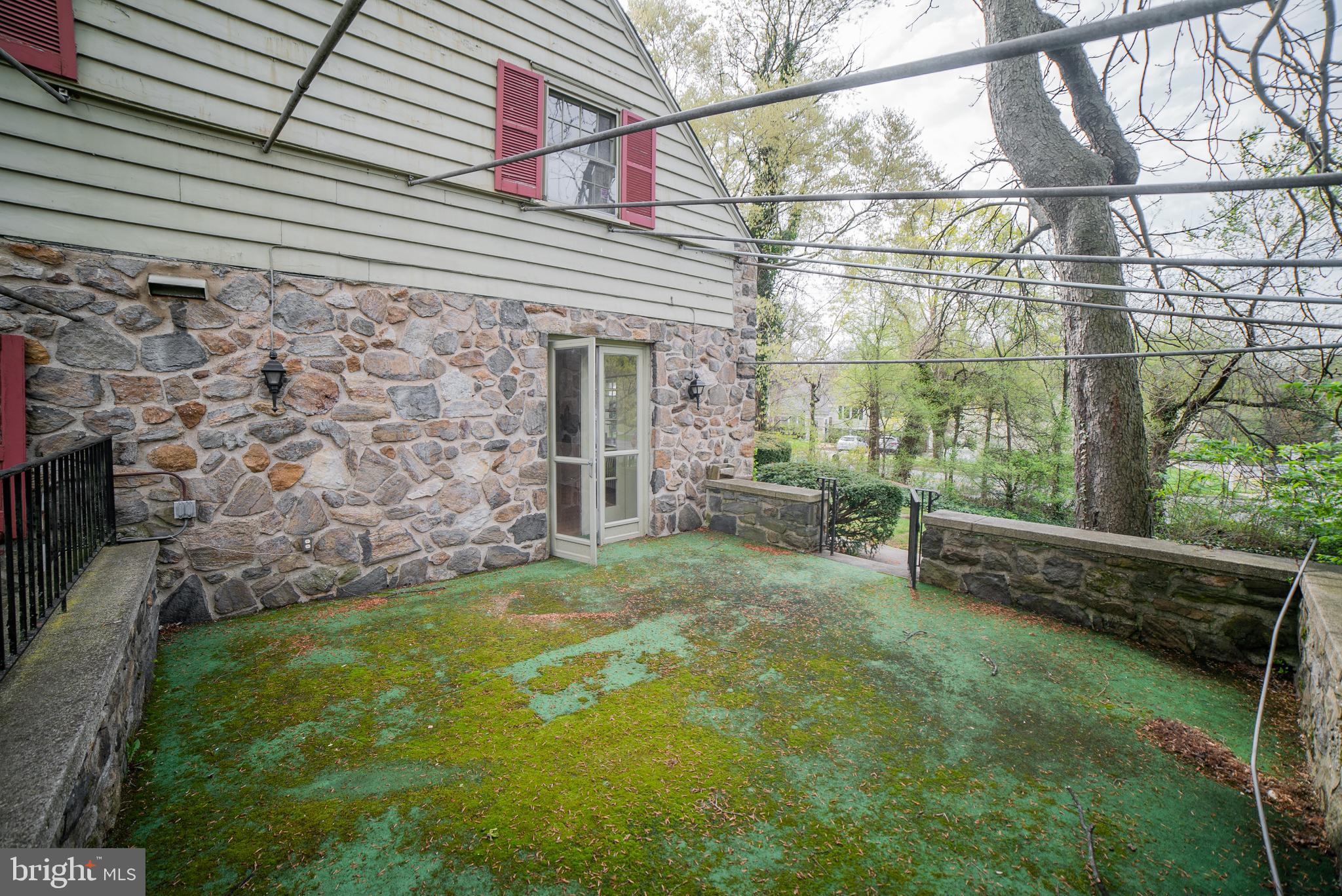 WYNNEWOOD PARK - Residential