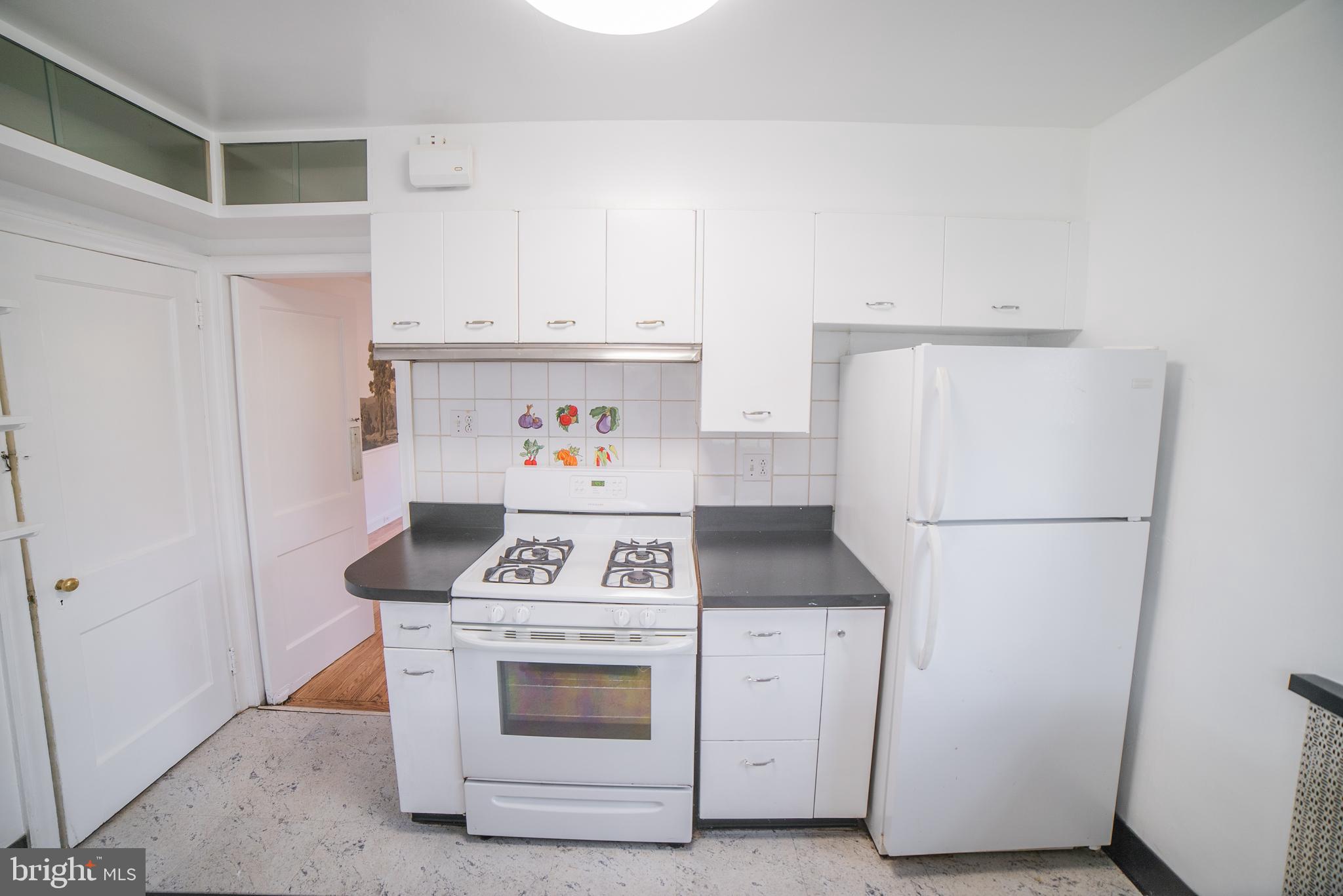 WYNNEWOOD PARK - Residential